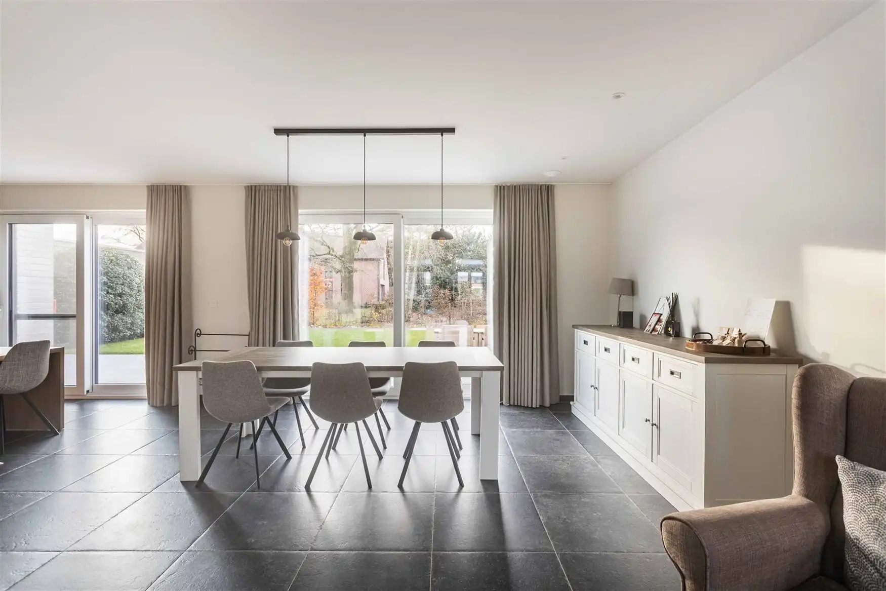 Energievriendelijke BEN-woning in rustige doodlopende straat te Zomergem. foto 6