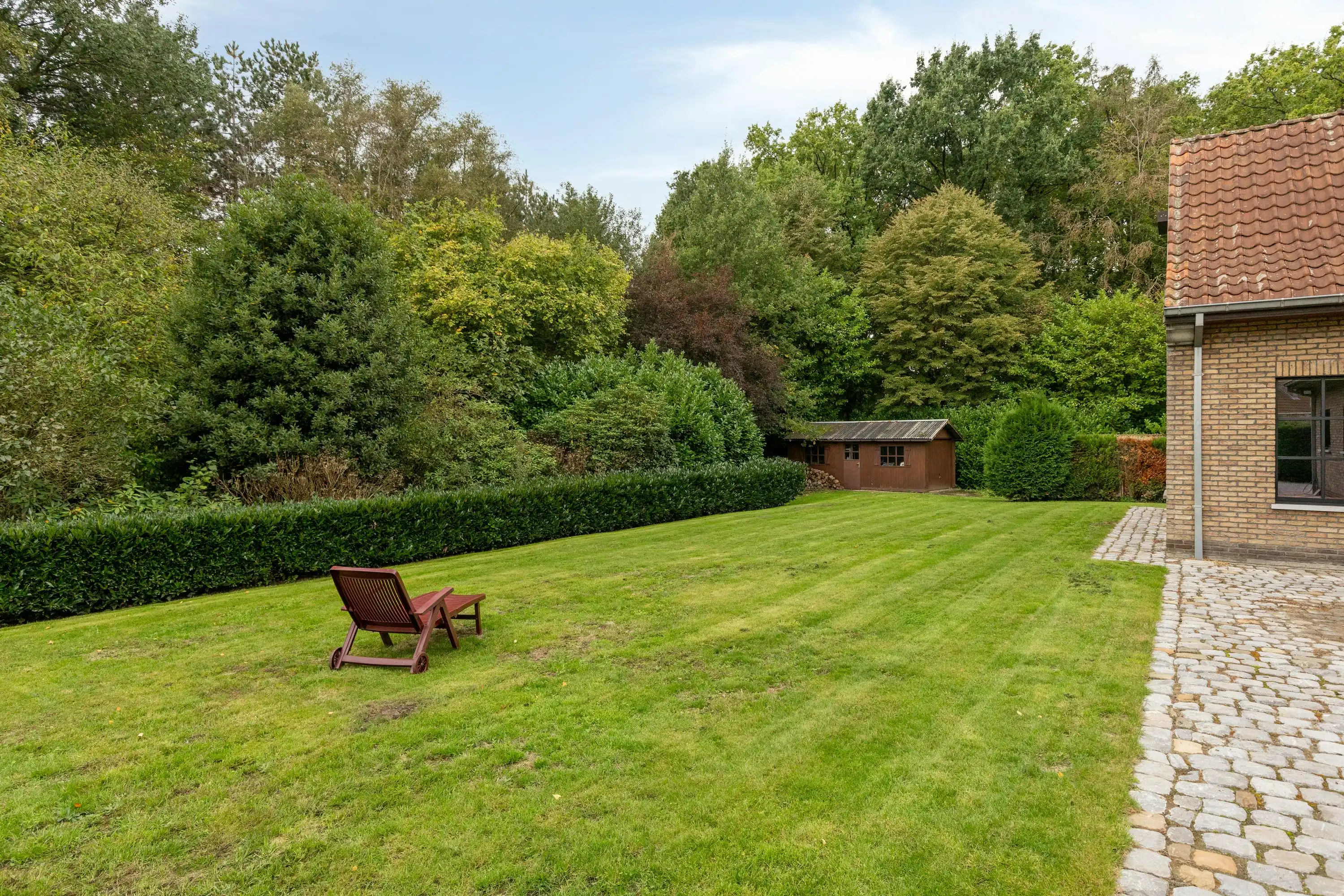 Royale villa met privatief bos en enorm potentieel in Aalter foto 18