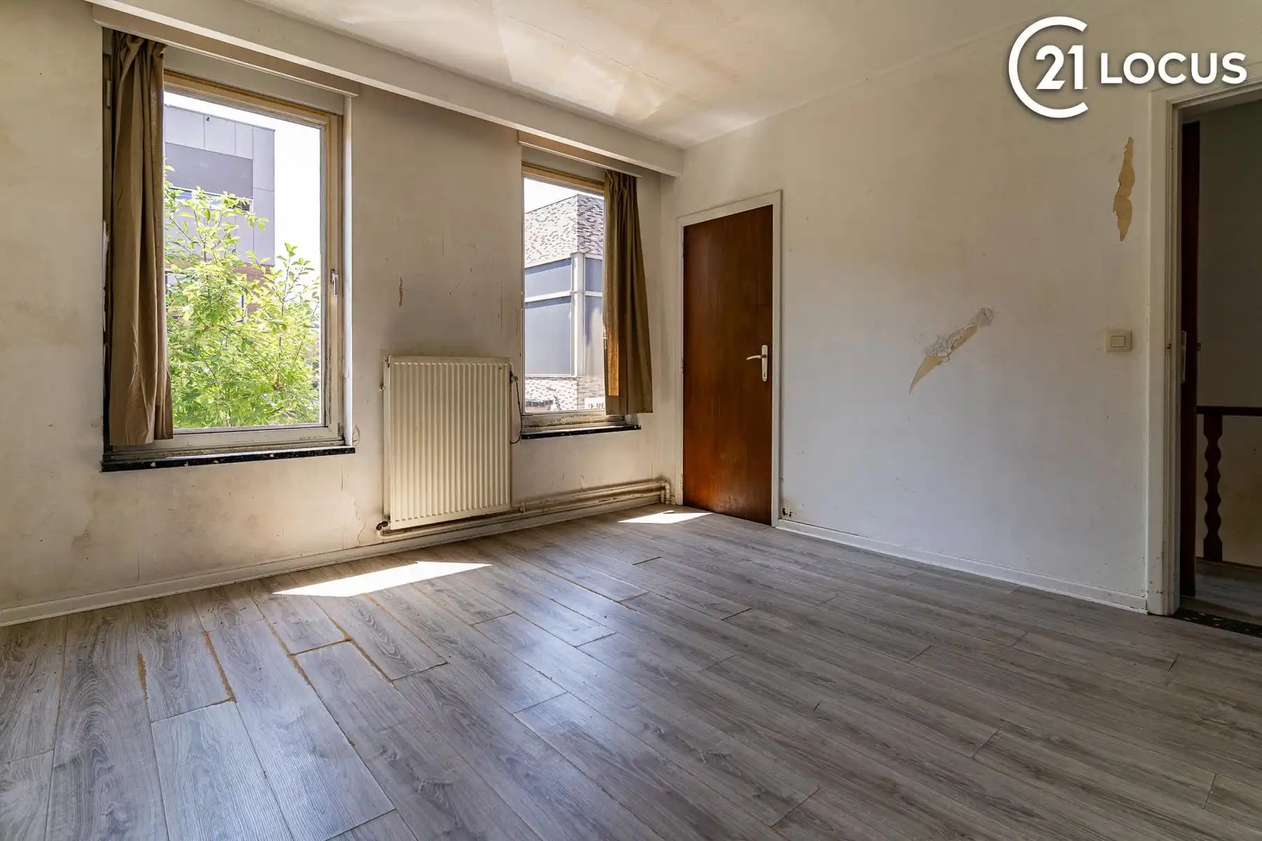 Instapklare HOB met 3 slaapkamers en tuin in hartje Beveren! foto 5