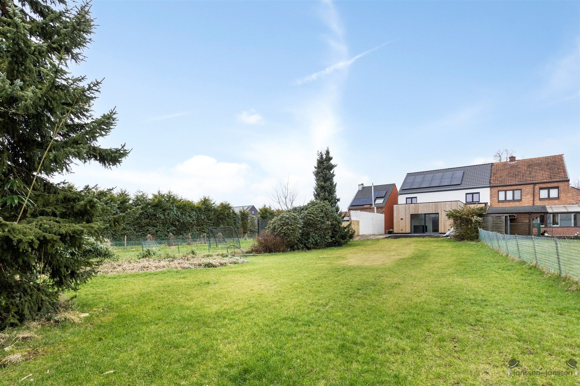 Stijlvolle en energiezuinige woning op een perceel van 6a33ca  foto 22
