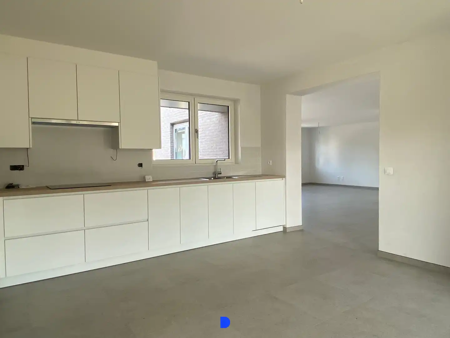 Mooi appartement in het centrum van Rumbeke! foto 2