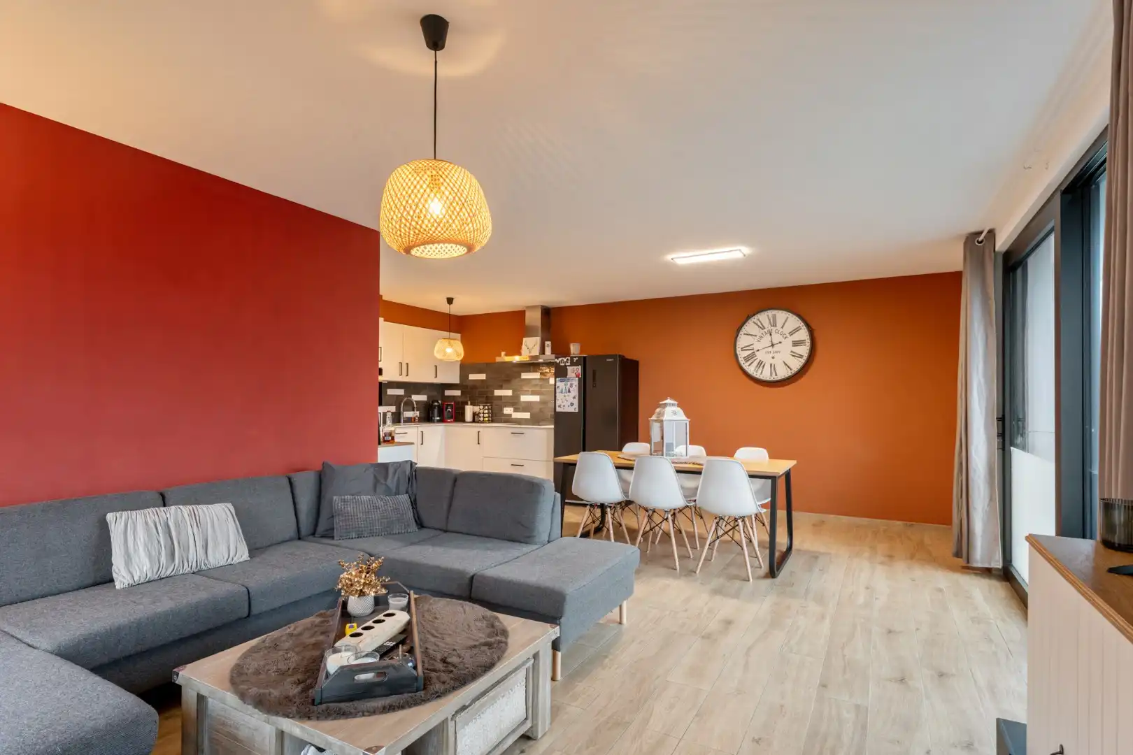 Recent, gelijkvloers appartement in een stijlvolle residentie mét ondergrondse parkeerplaats en kelderberging!  foto 13