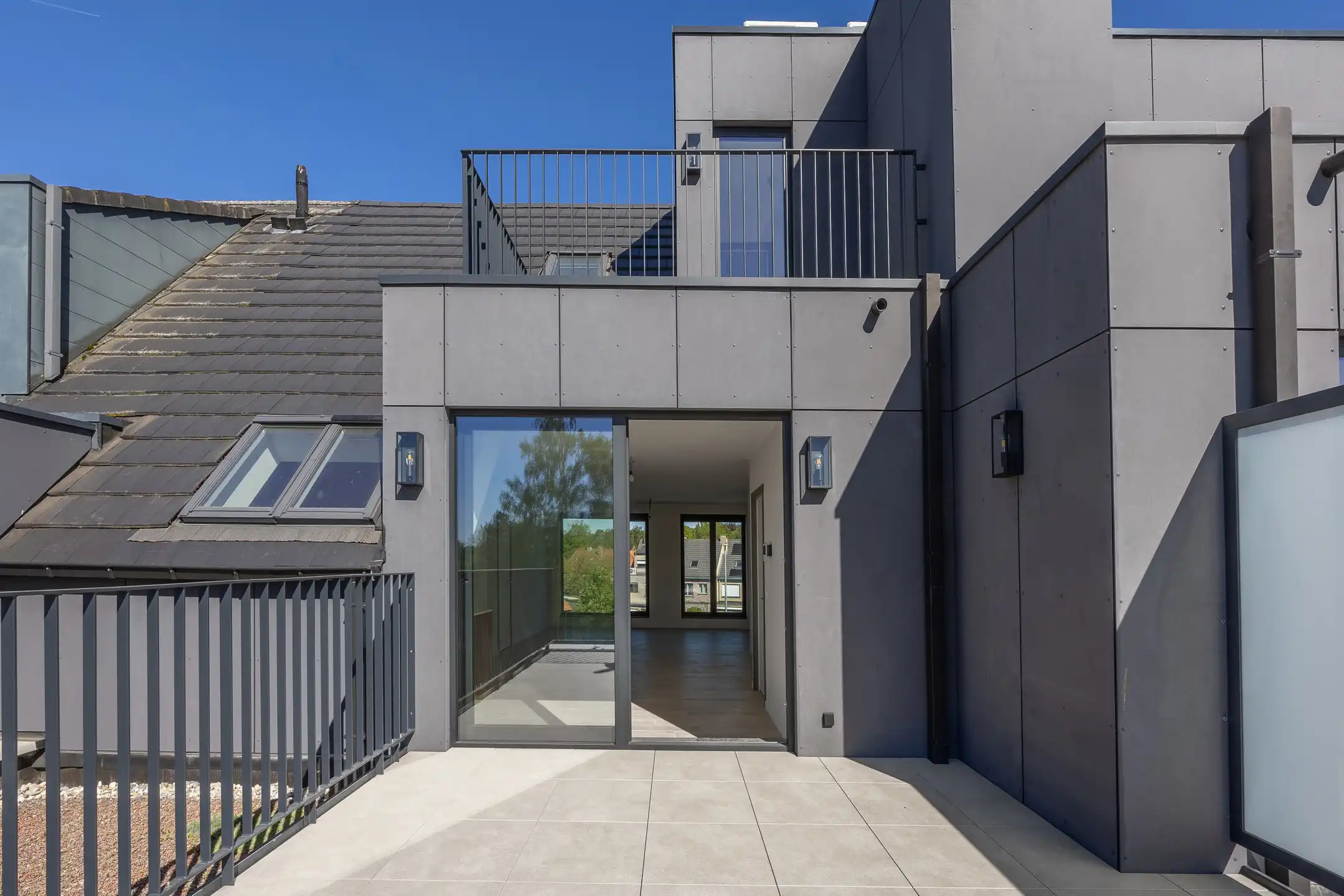 Prachtig penthouse met 2 slaapkamers foto 17