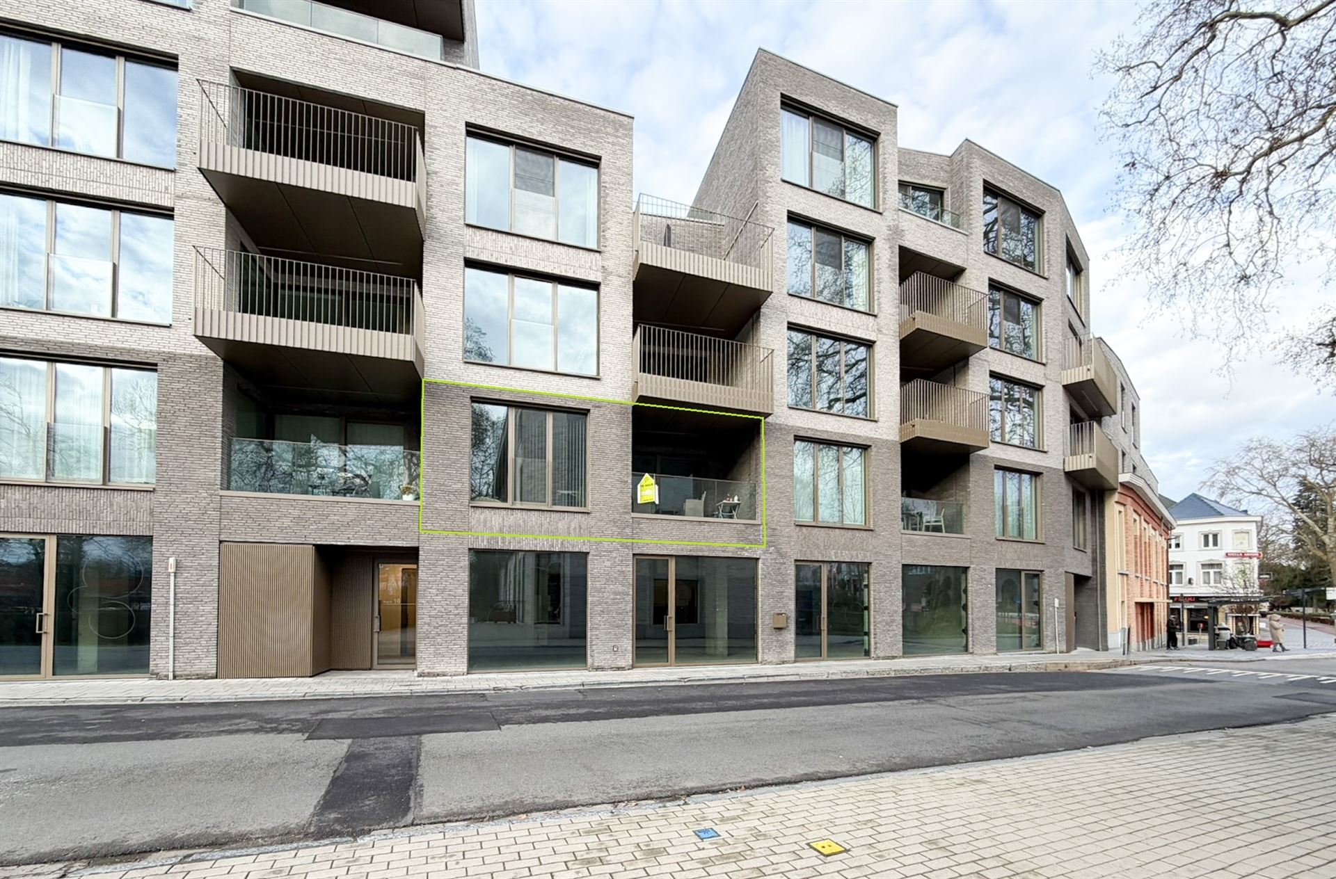 Appartement foto {{pictureIndex}}