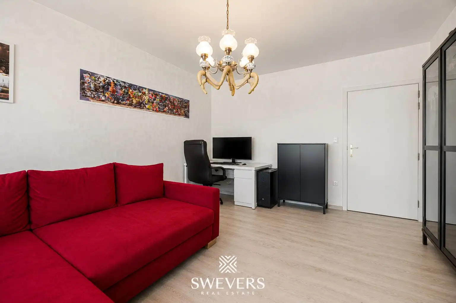 Ruim gelijkvloers appartement met twee slaapkamers foto 18