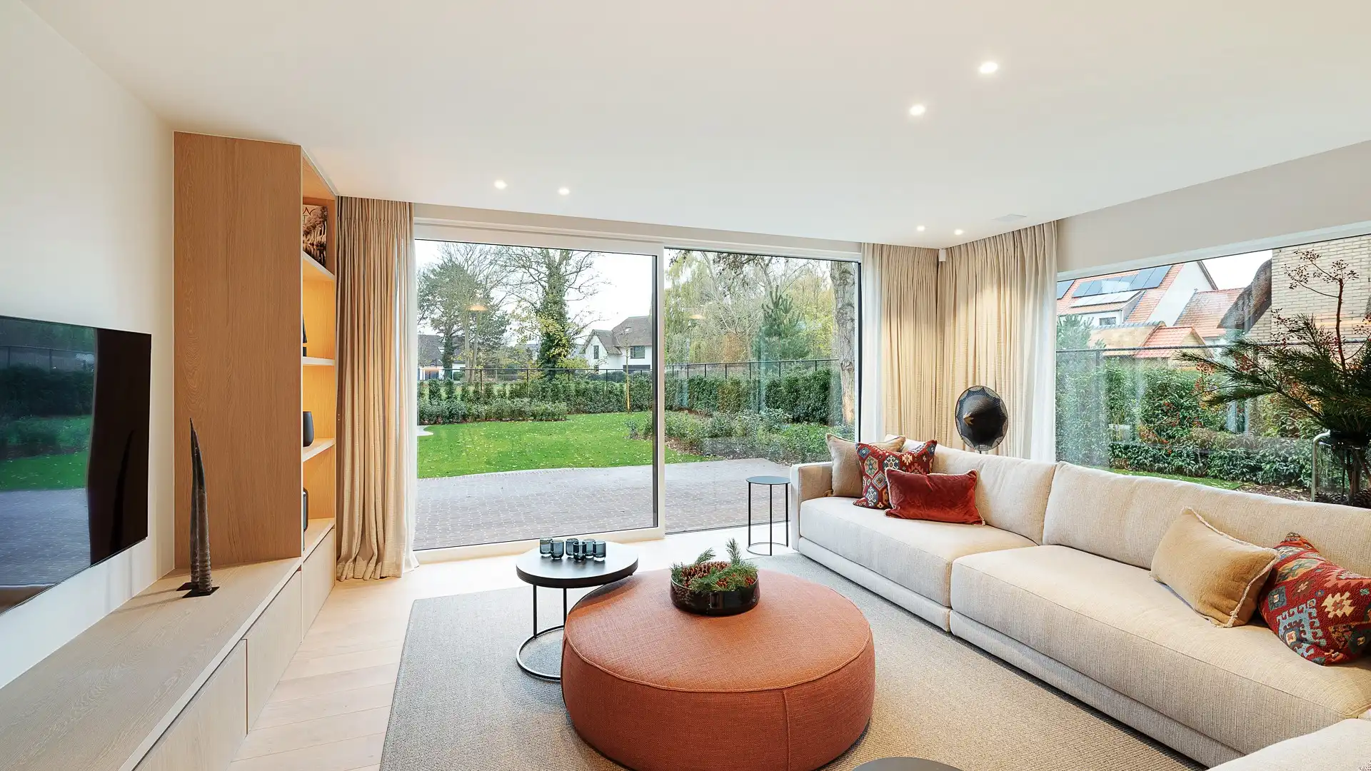 Luxueuze, alleenstaande villa in een residentiële wijk in Knokke met 5 slaapkamers. foto 7