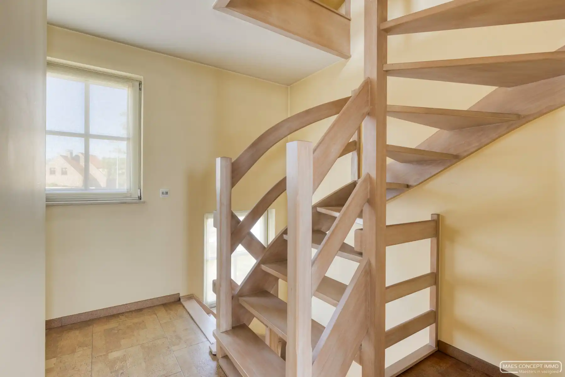 Woning te koop in centrum Tiegem foto 10