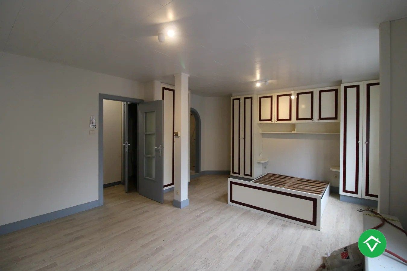 Opbrengsteigendom te koop in centrum Bredene foto 24