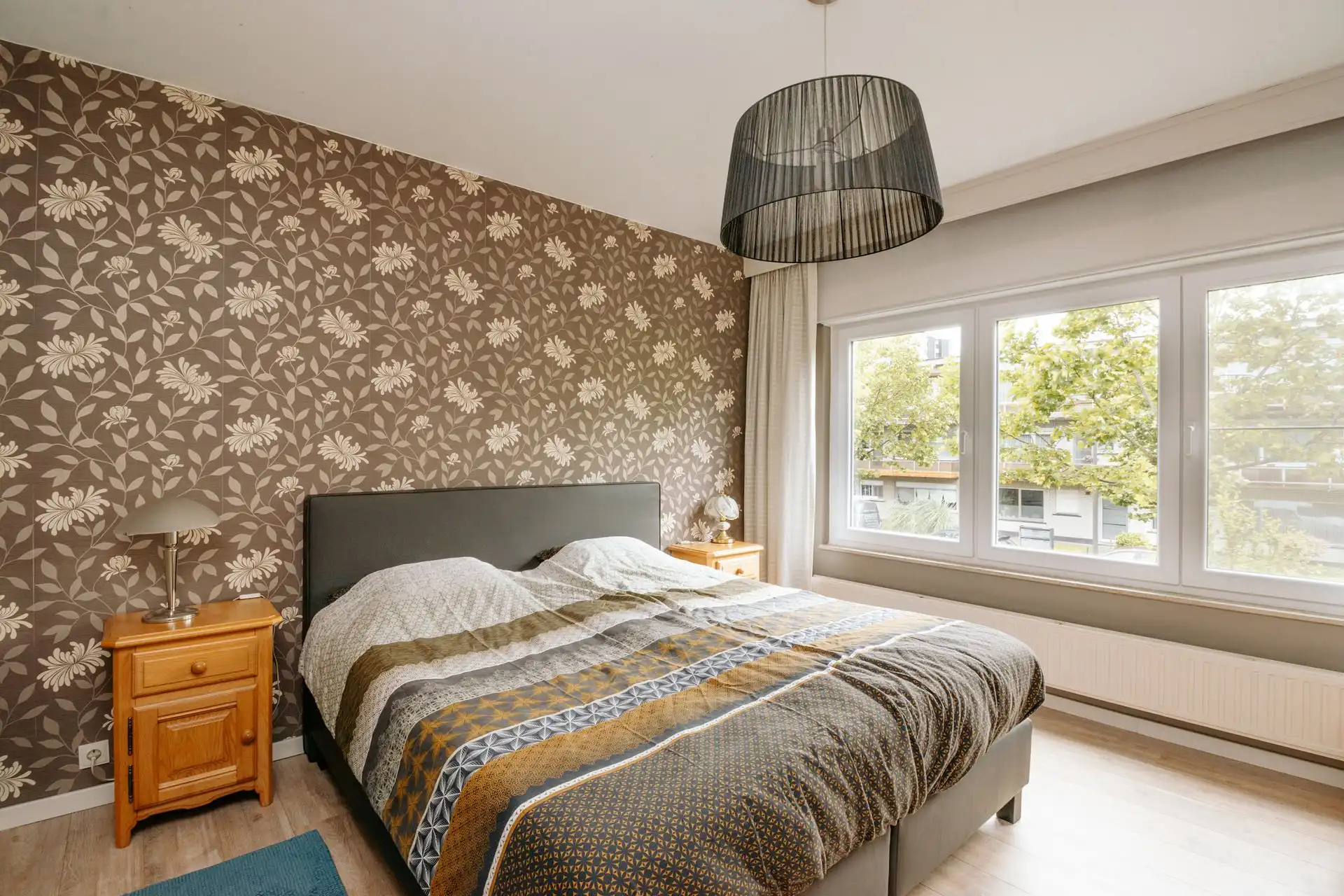 Gezinswoning met vier slaapkamers + tuin en garage foto 10