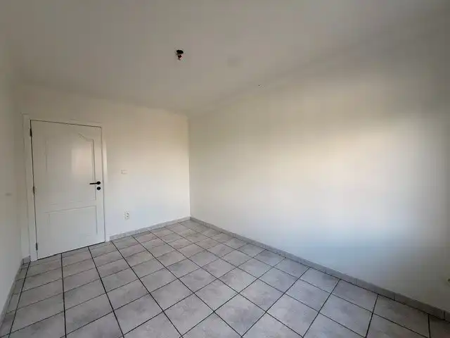 Prachtig appartement met 2 slaapkamers, terras en garage in het centrum van Dilsen foto 13