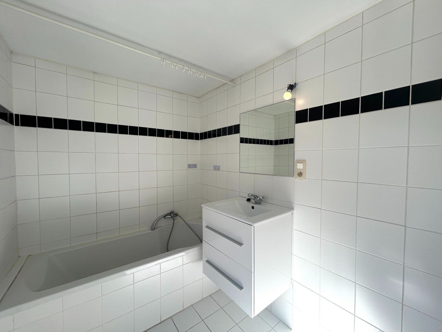 Gezellige woning nabij het stadscentrum van Roeselare! foto 14