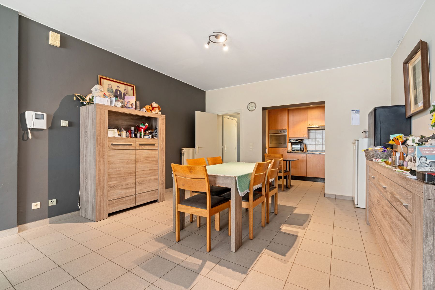 Gelijkvloers appartement met terras in Denderhoutem foto 8
