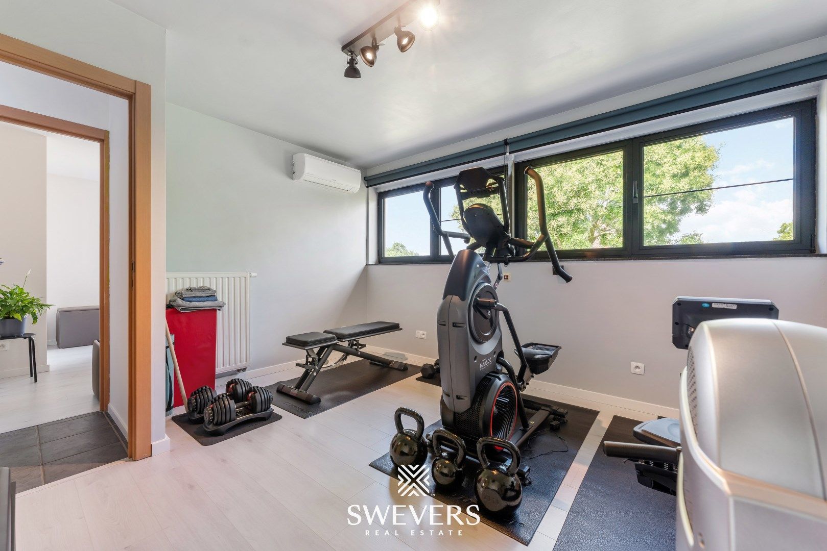 Unieke woning op 8a 86ca in doodlopende straat te Diepenbeek foto 18