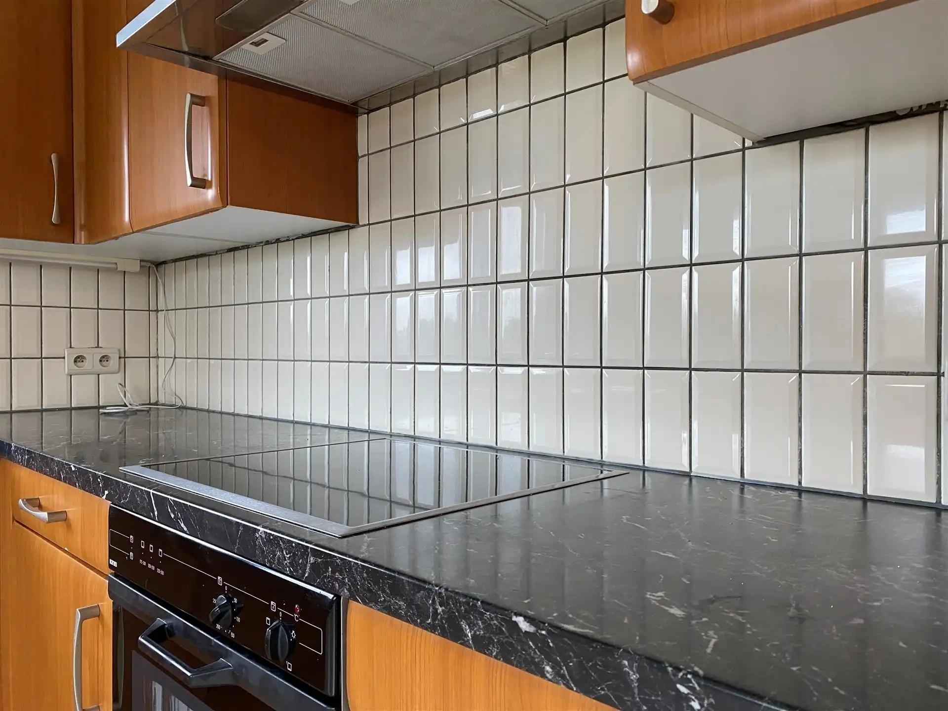 Halfopen woning met 4 slaapkamers en 2 badkamers. foto 7