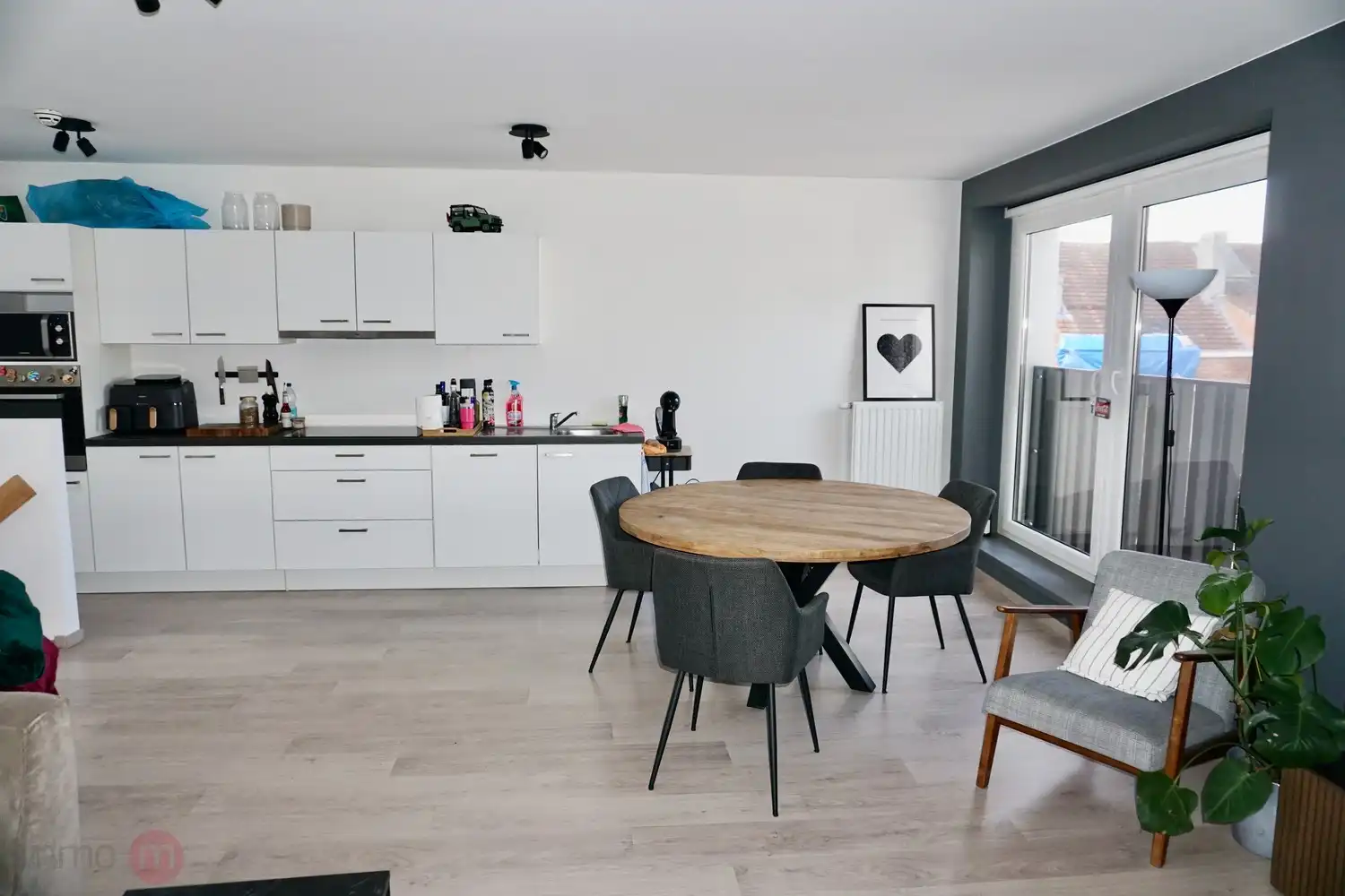 Recent appartement te huur, centrum Leuven met 1 slaapkamer. foto 2