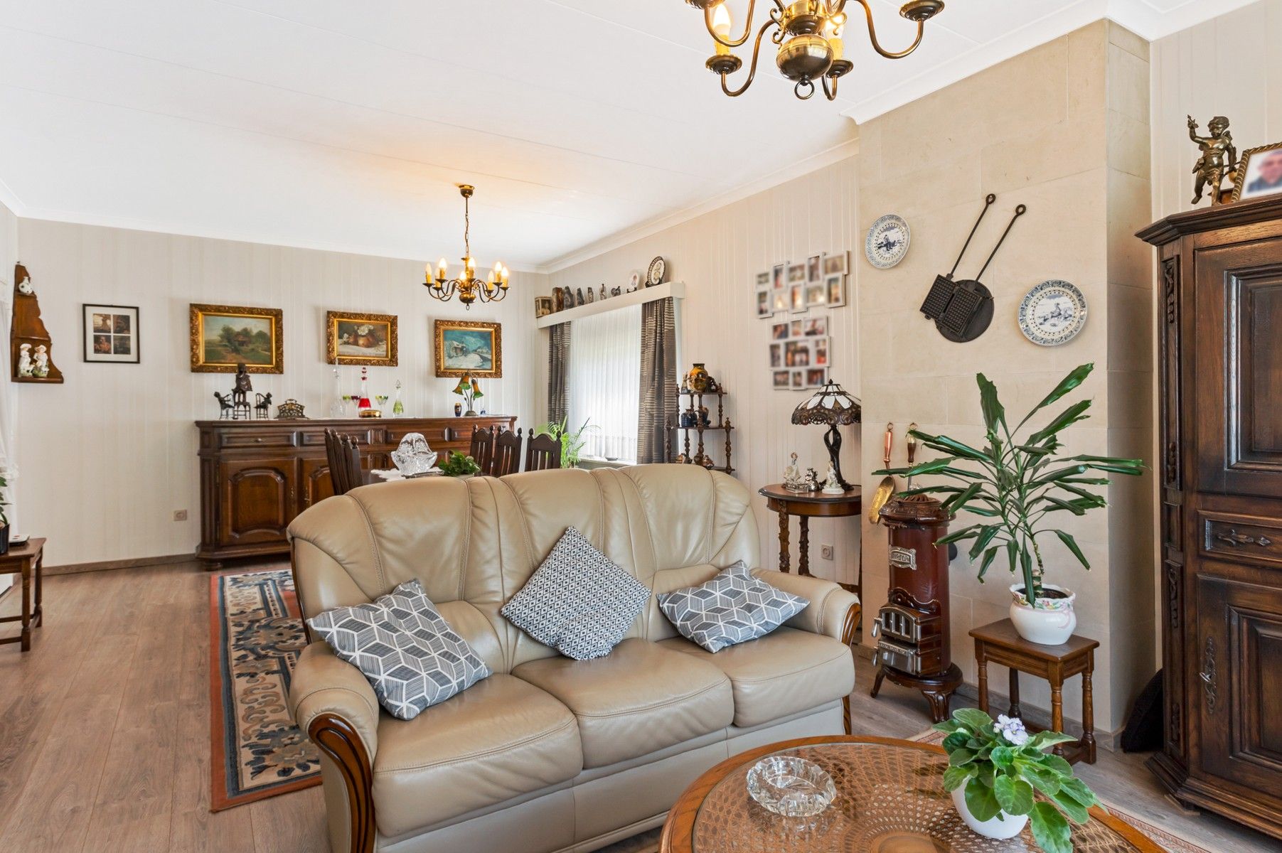 Verzorgd appartement met 3 slaapkamers en garage foto 5