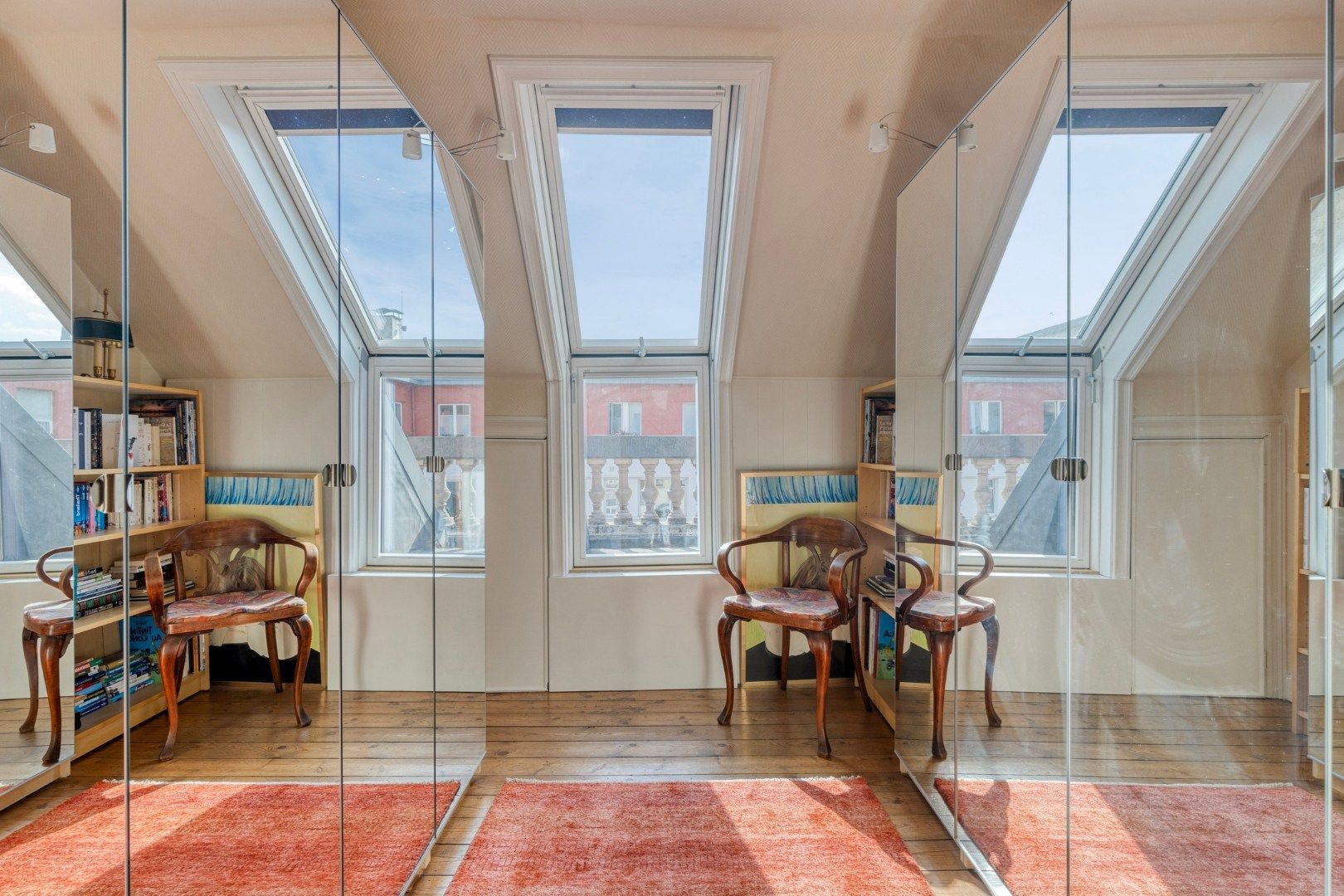 Een prachtig, uitstekend onderhouden herenhuis! foto 26