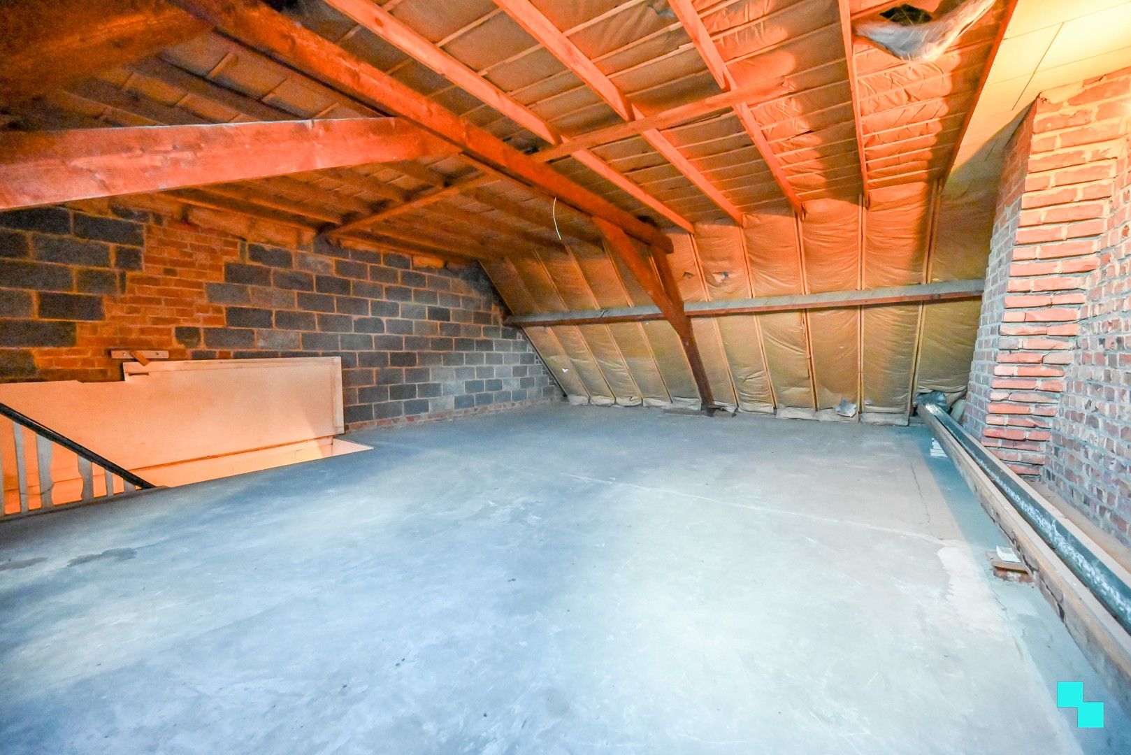 Ruime eengezinswoning te Emelgem foto 26