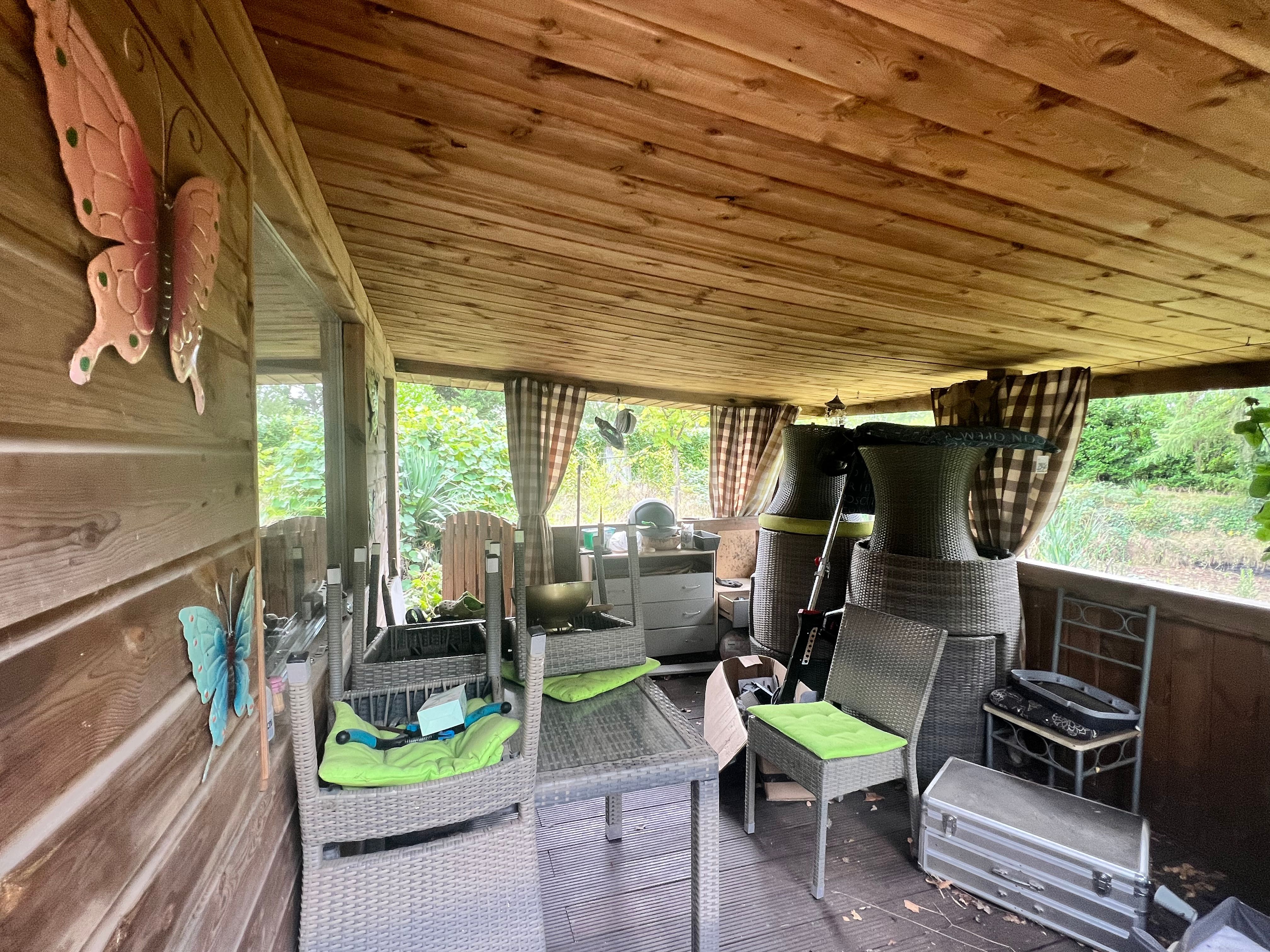 Gezellige chalet met vijver op een perceel van 1.965 m². foto 12