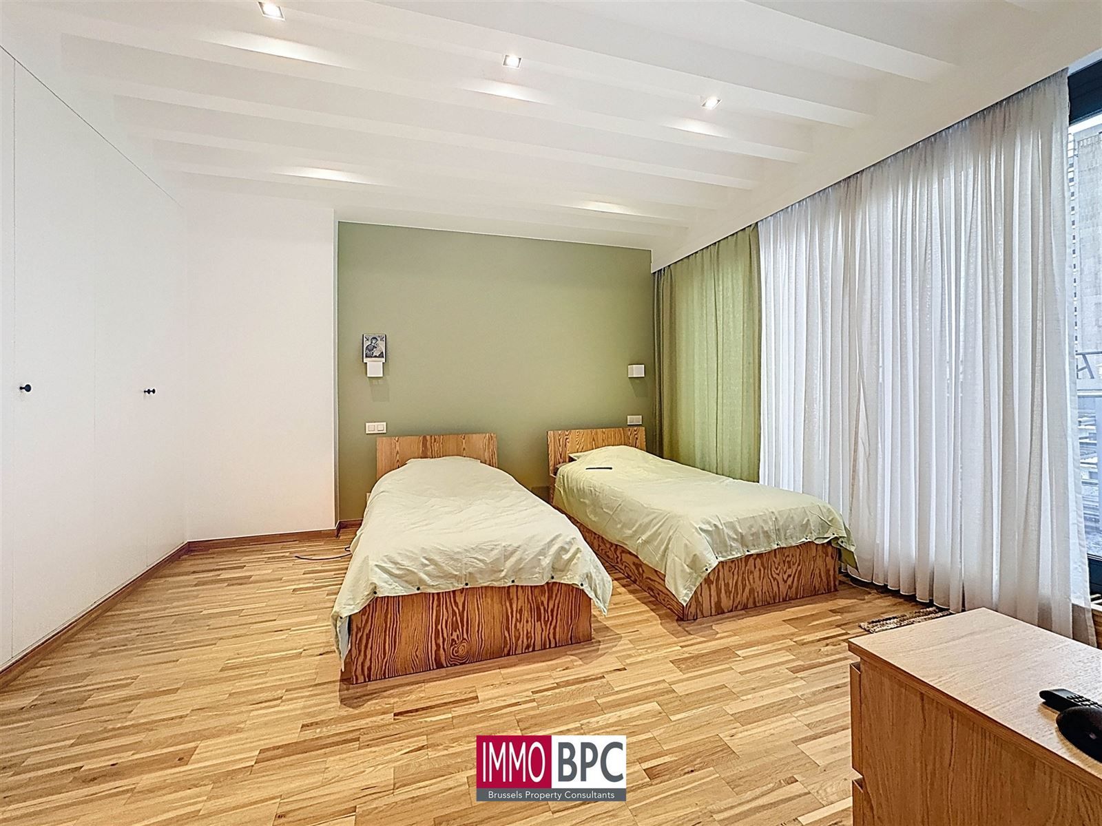 UITZONDERLIJKE MODERNE OPBRENGSTEIGENDOM IN GANSHOREN – 595 m² WOONOPPERVLAKTE foto 39