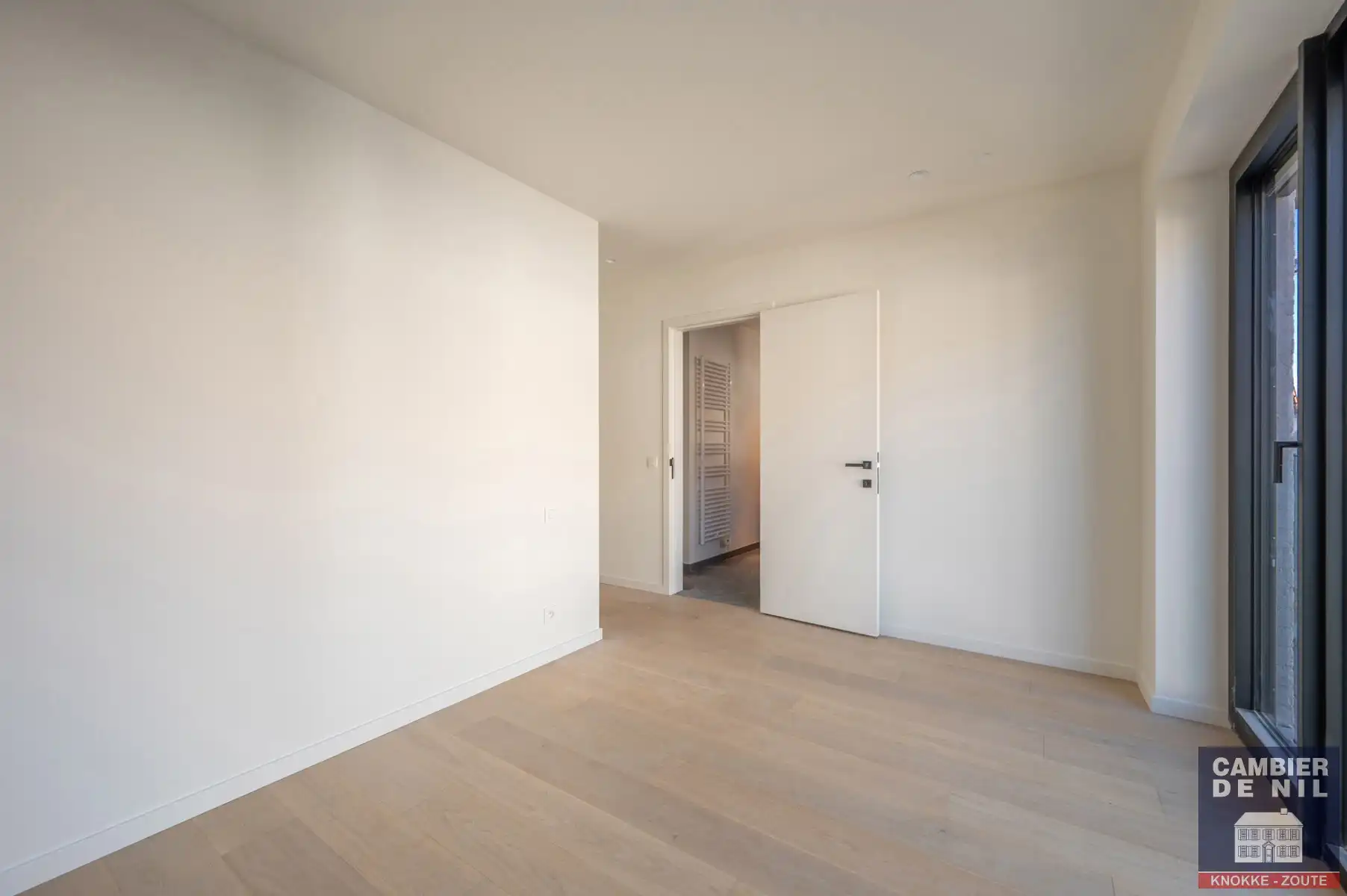 Nieuwbouw - ongemeubelde koppelvilla in rustige,  residentiële wijk te Knokke-Heist  foto 17