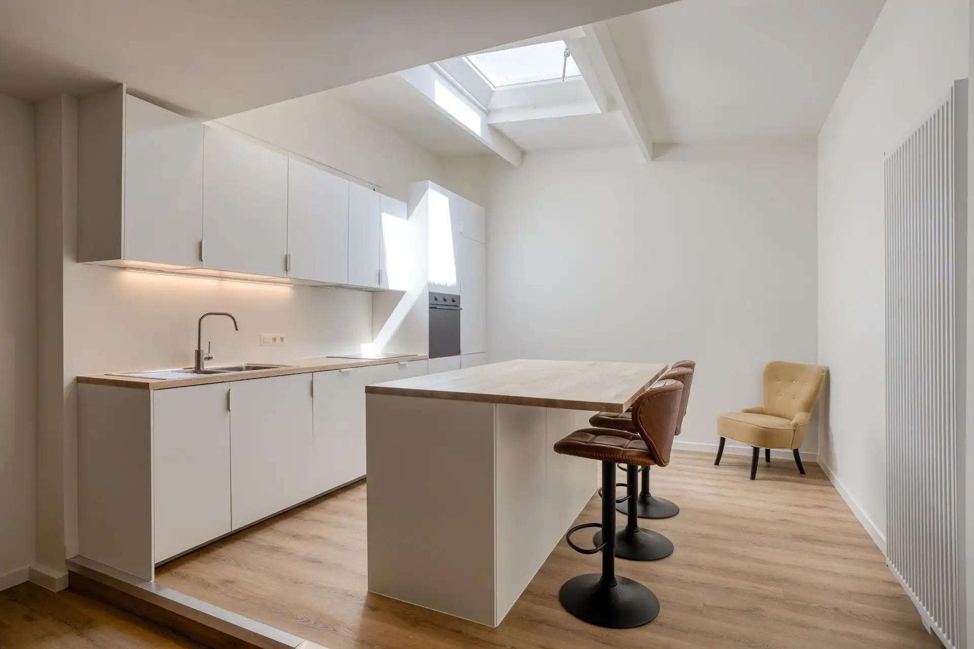 Instapklare, volledig gerenoveerde woning met 3 slaapkamers in het hart van Leuven (2026) foto 8