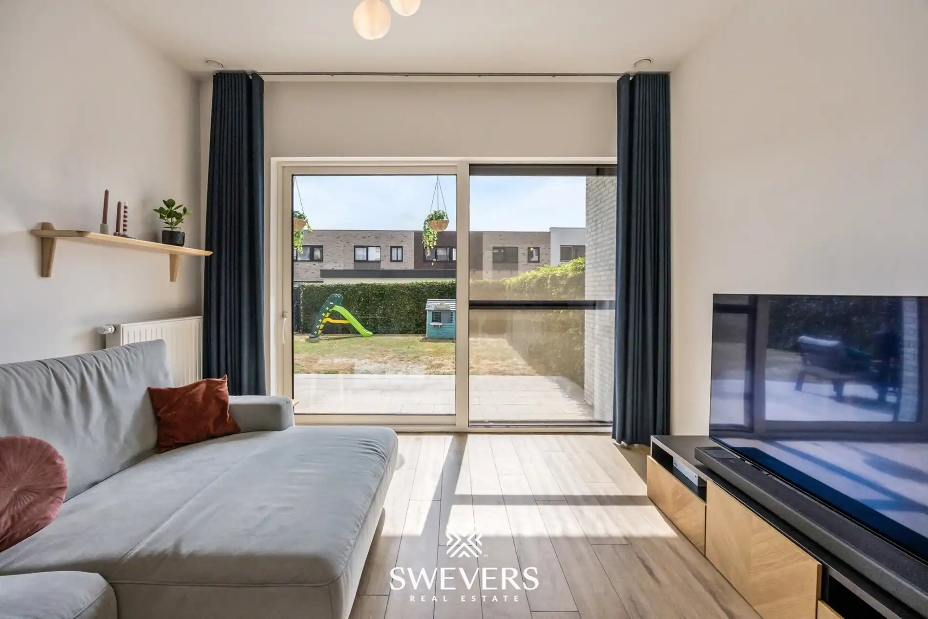 Recent en ruim gelijkvloers 3 slpk appartement met tuin en autostaanplaats nabij centrum Hasselt foto 4