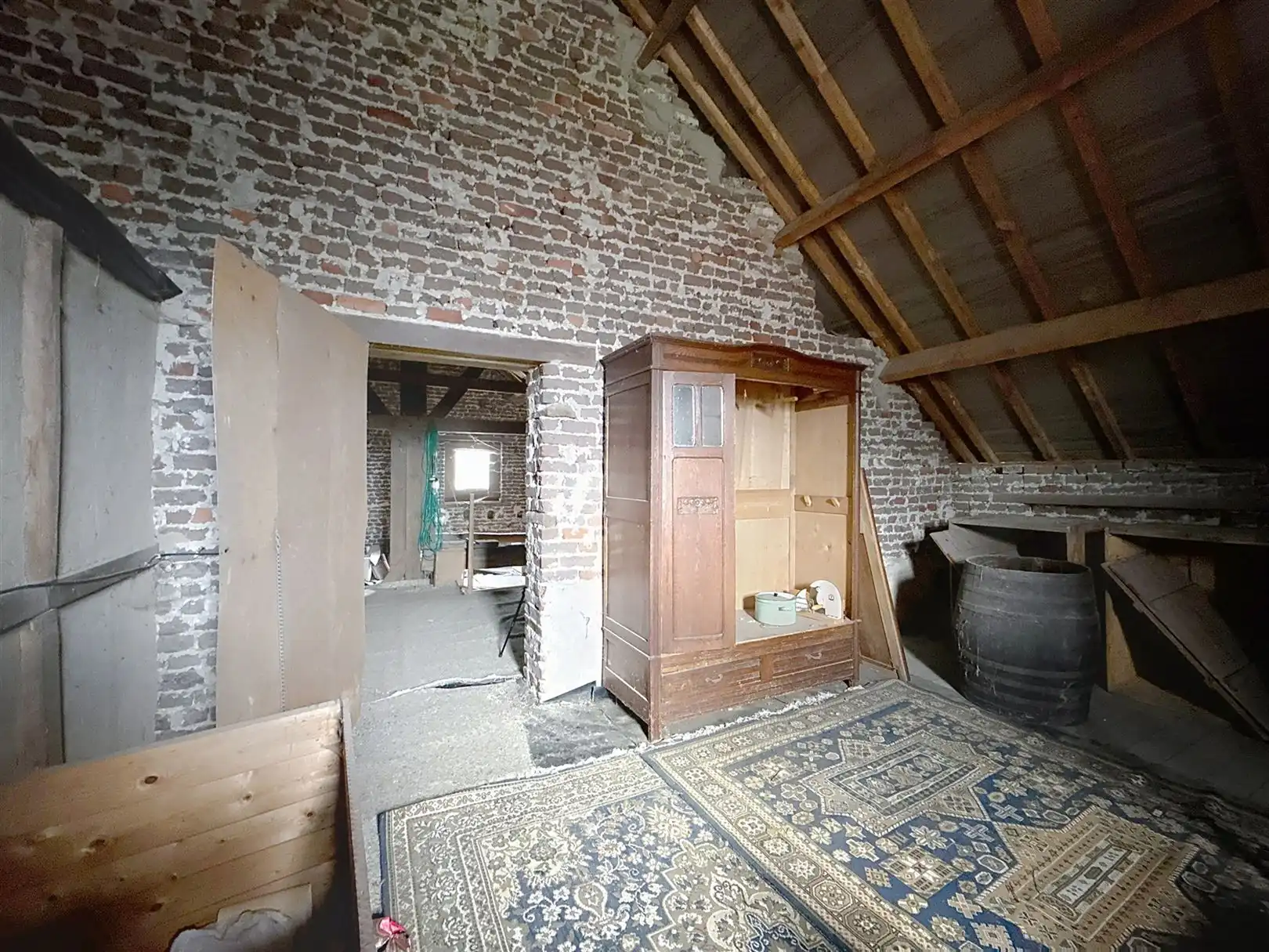 Te renoveren woning, 1 slpk (inrichtb zolder), tuin, 7a 91ca foto 20