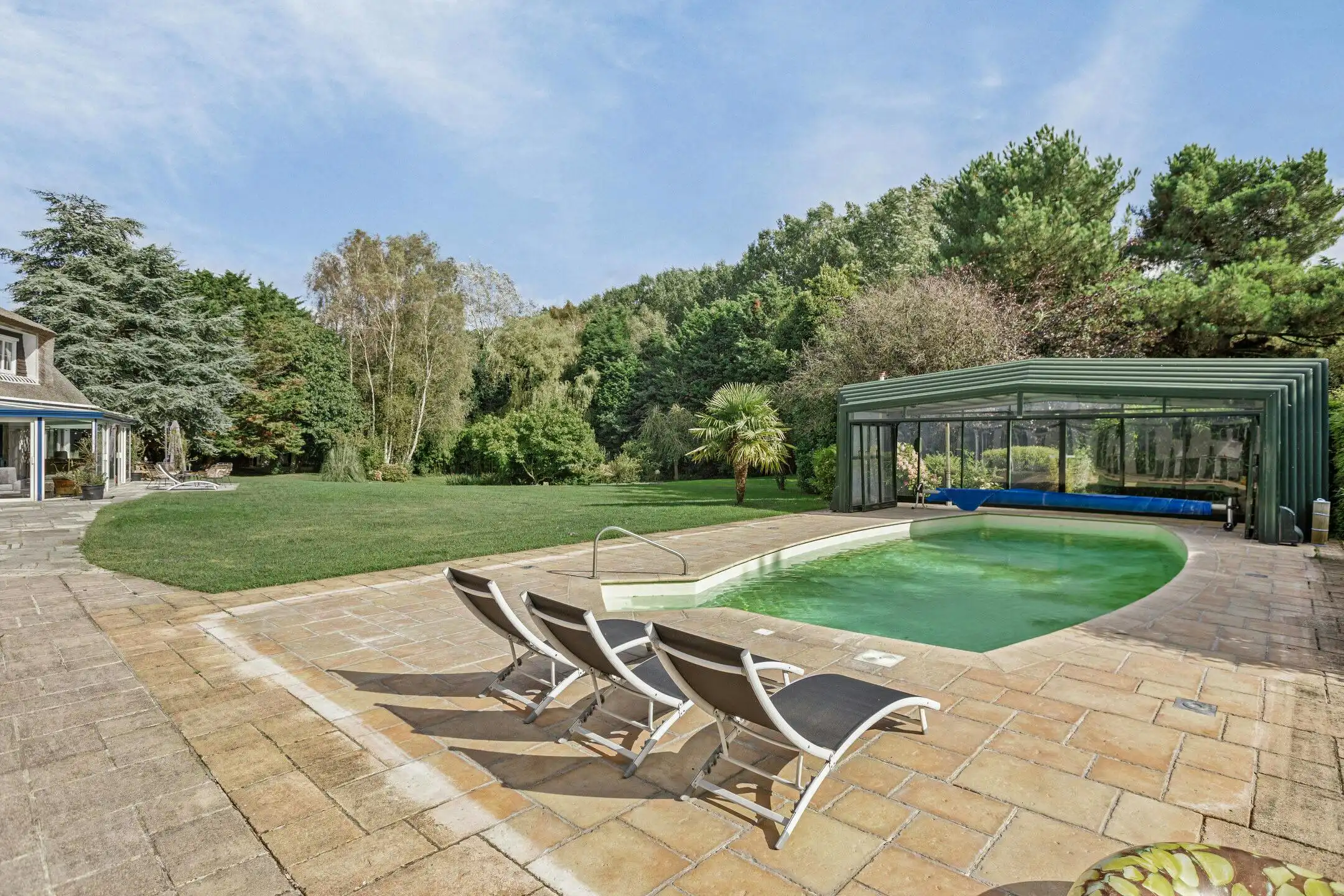 Luxueuze eigendom op ca 1,8ha met zwembad en tennisveld te koop in Gijvelde (Frankrijk). foto 18