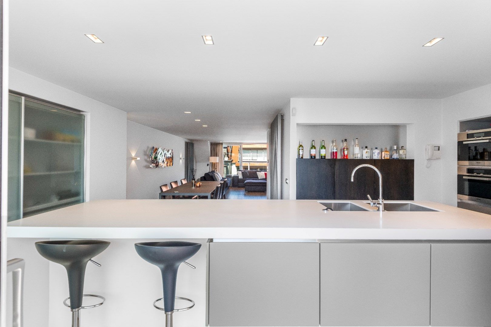 Prachtig en recente duplex op wandelafstand van de zeedijk. foto 6