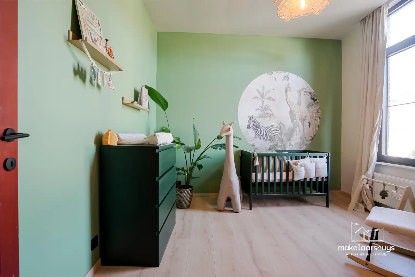 Gunstig gelegen instapklare woning met 4 slpk en tuin foto 14
