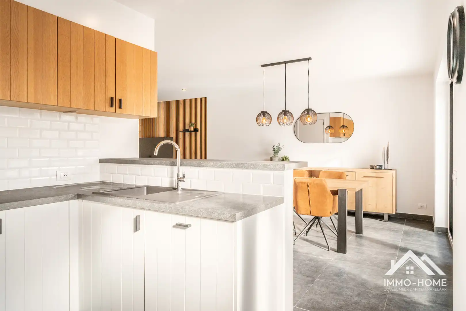 Prachtige instapklare woning met zwembad!  foto 13