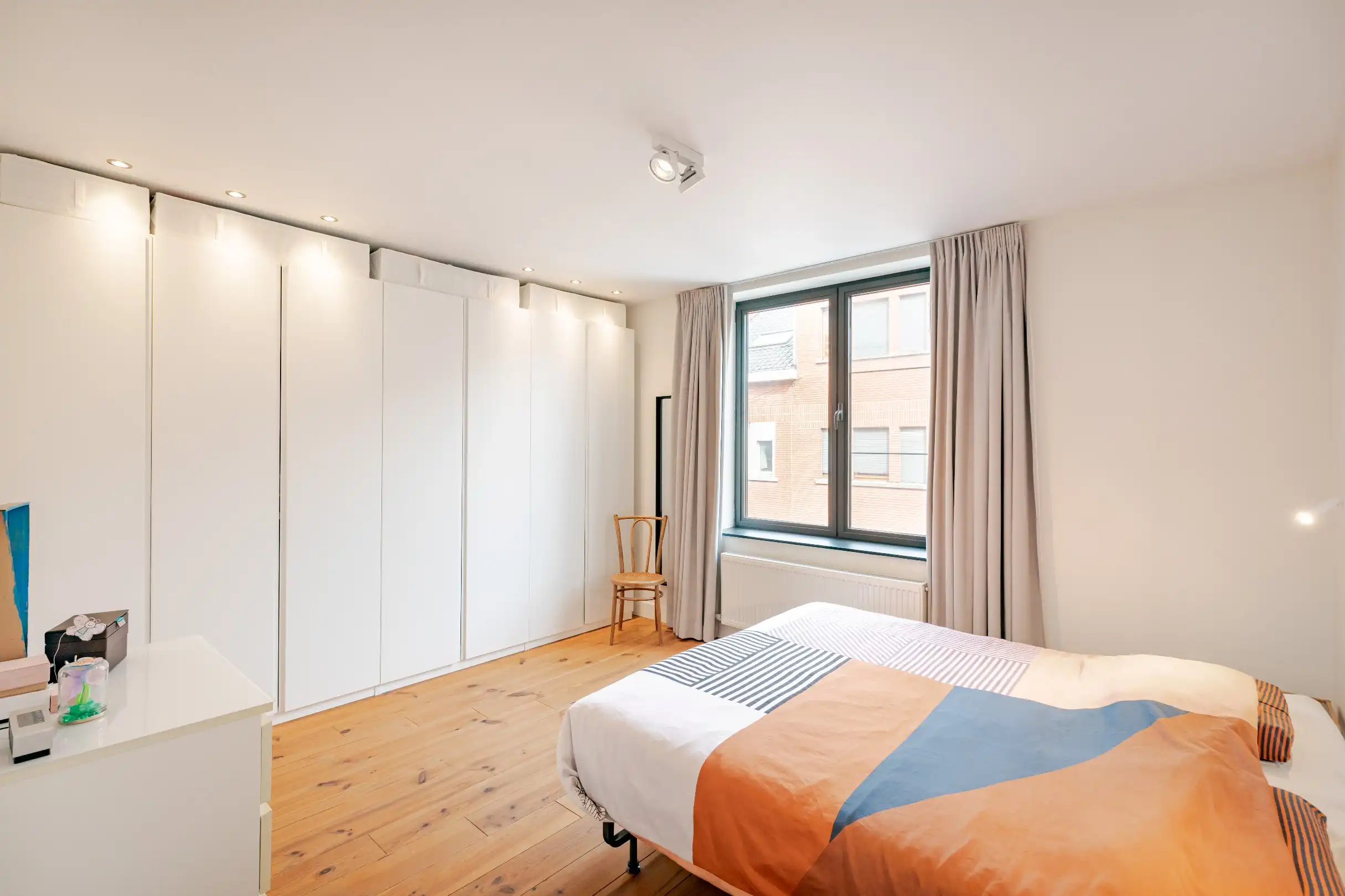 Knap ingerichte woning met heerlijke tuin! foto 8