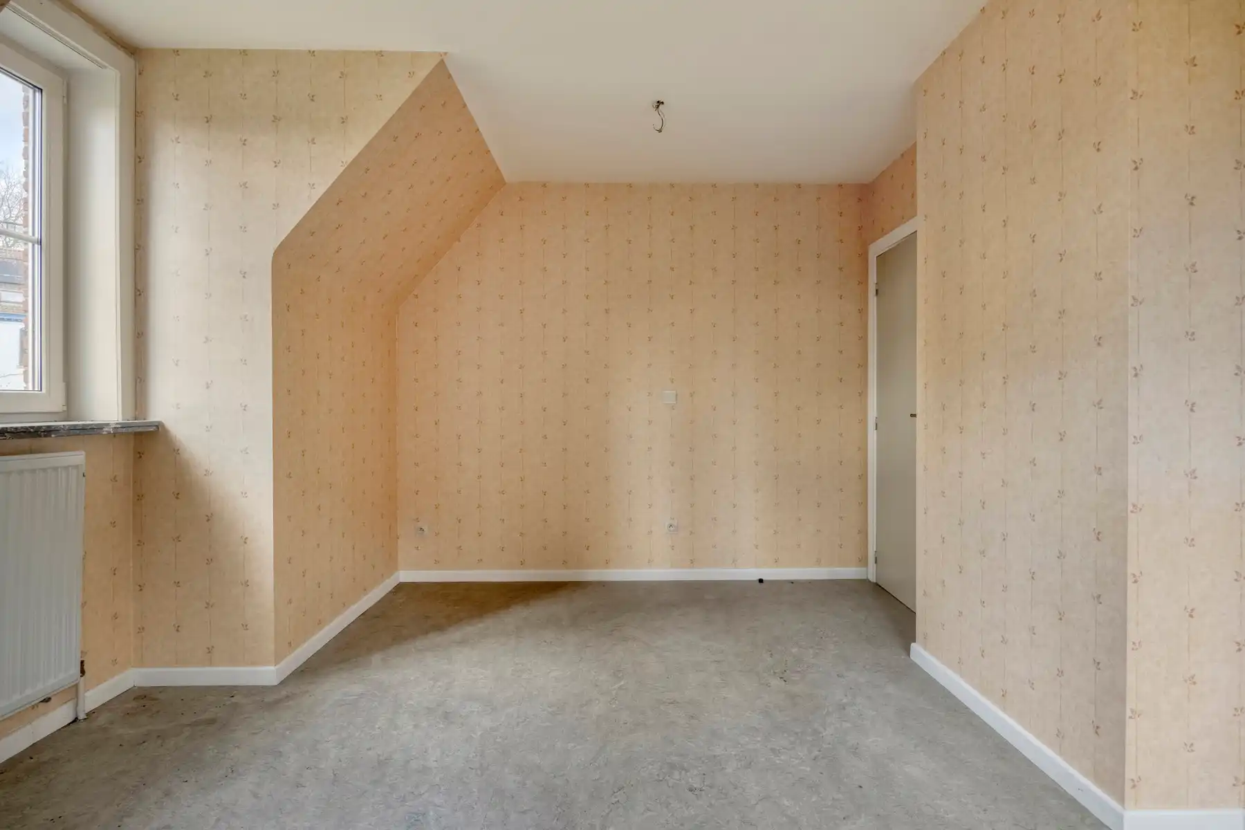 Charmante Villa op ruim perceel foto 15