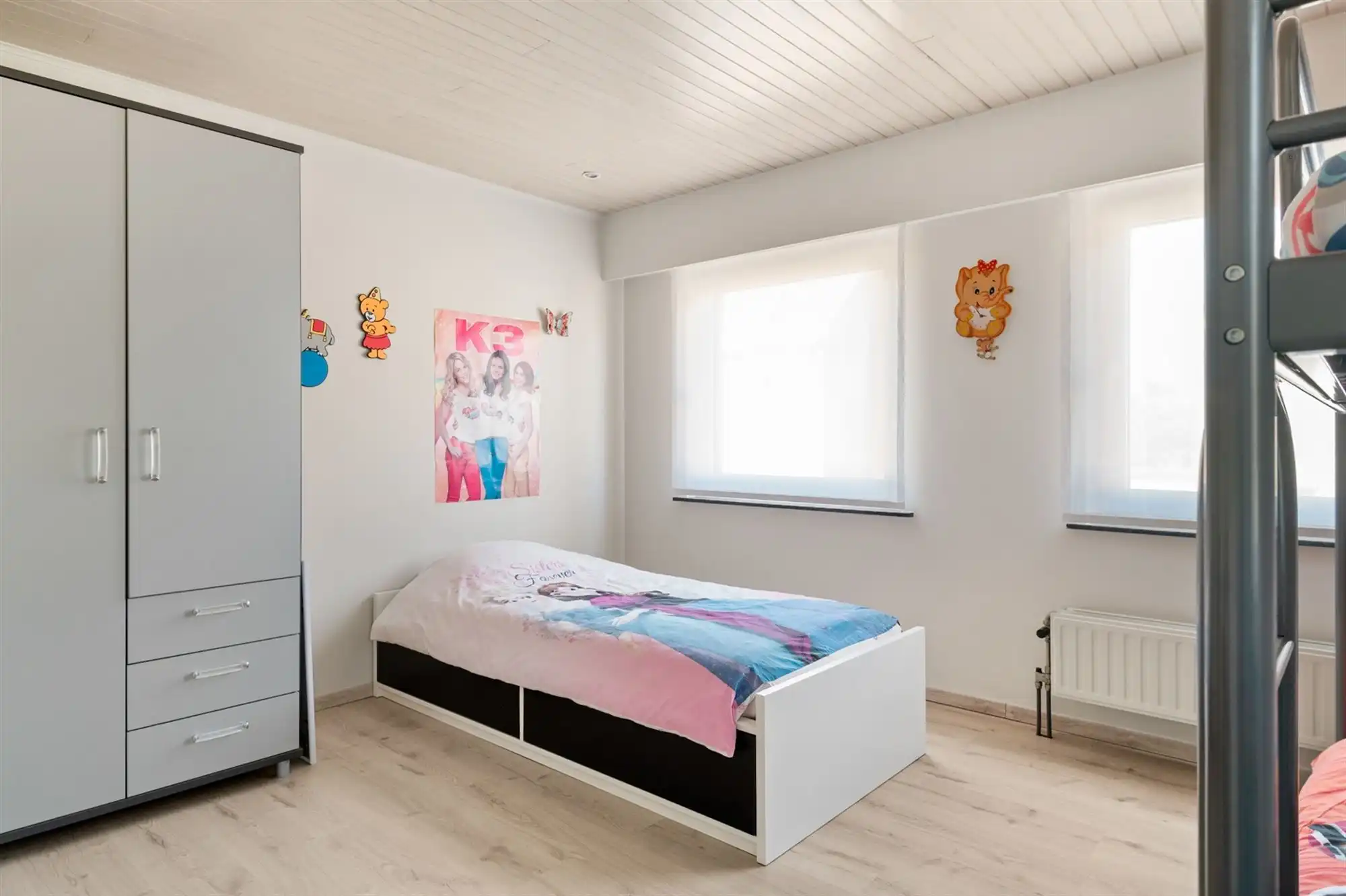 Verrassend ruime halfopen woning met 3 SLPK en bureel te Sint-Katelijne-Waver foto 13