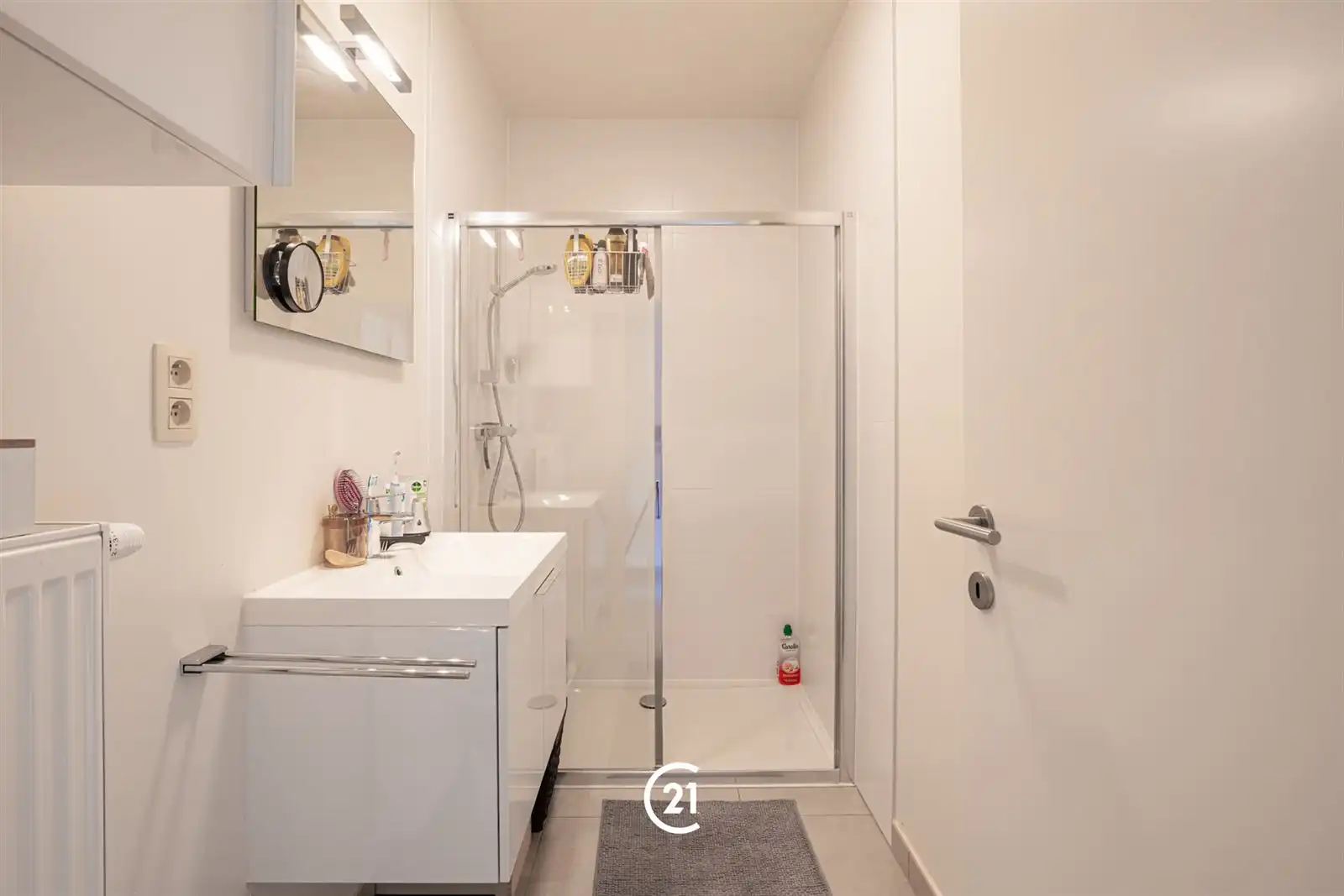 Modern nieuwbouwappartement met vlotte bereikbaarheid foto 7
