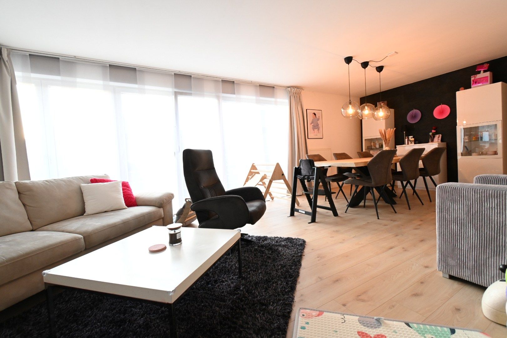 Knap en ruim appartement met 2 slaapkamers in het centrum van Lanaken foto 6