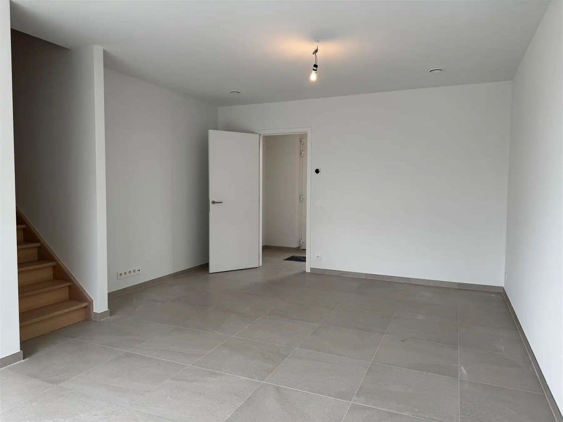Nieuwbouwwoning met alle comfort foto 5