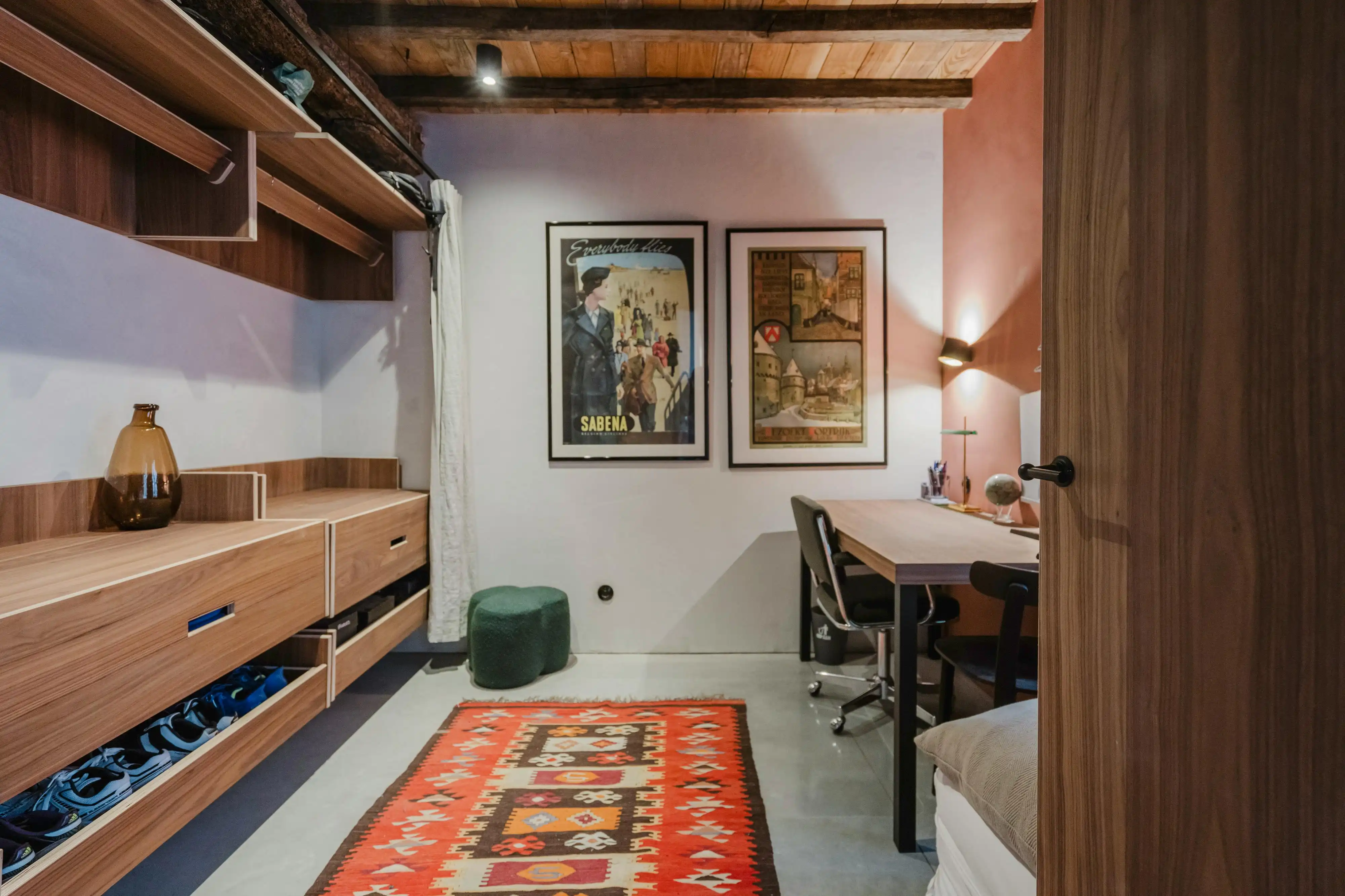 Authentiek karakter, hedendaags comfort in hartje Kortrijk foto 6