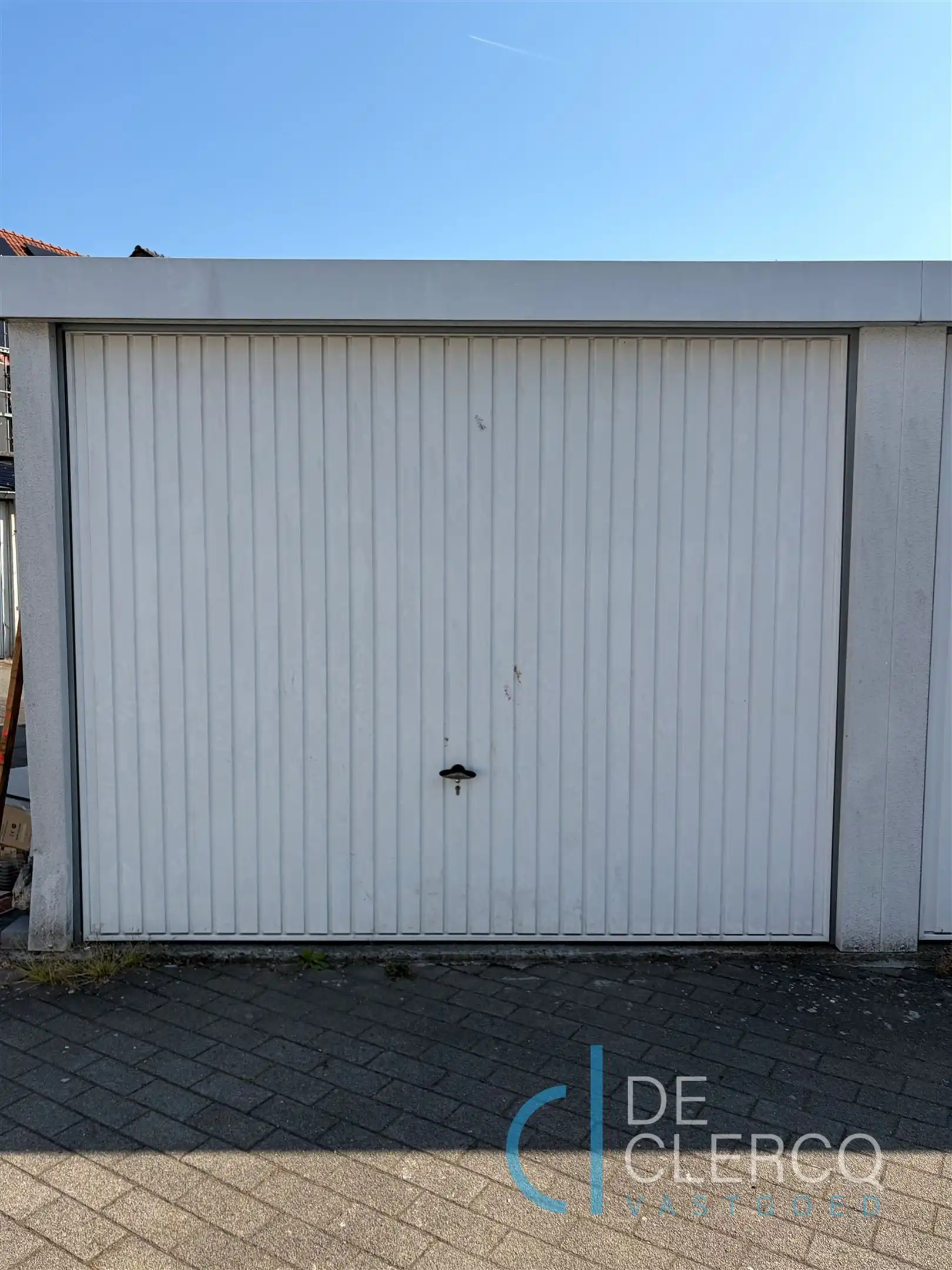 Bovengrondse garagebox te huur nabij centrum Gent!  foto {{pictureIndex}}