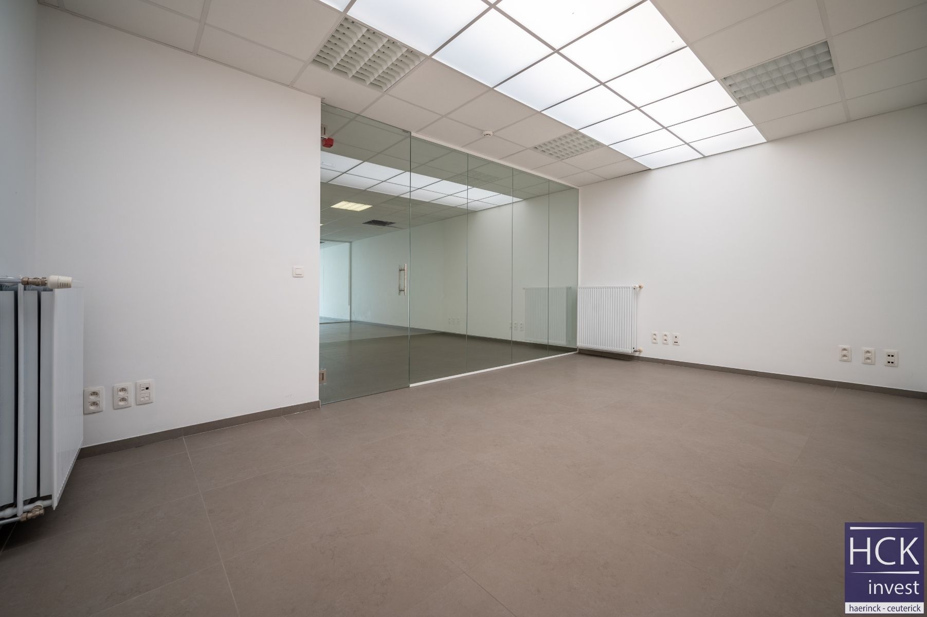 KRUISHOUTEM - Commerciële ruimte  94m² op topligging in centrum! foto 9