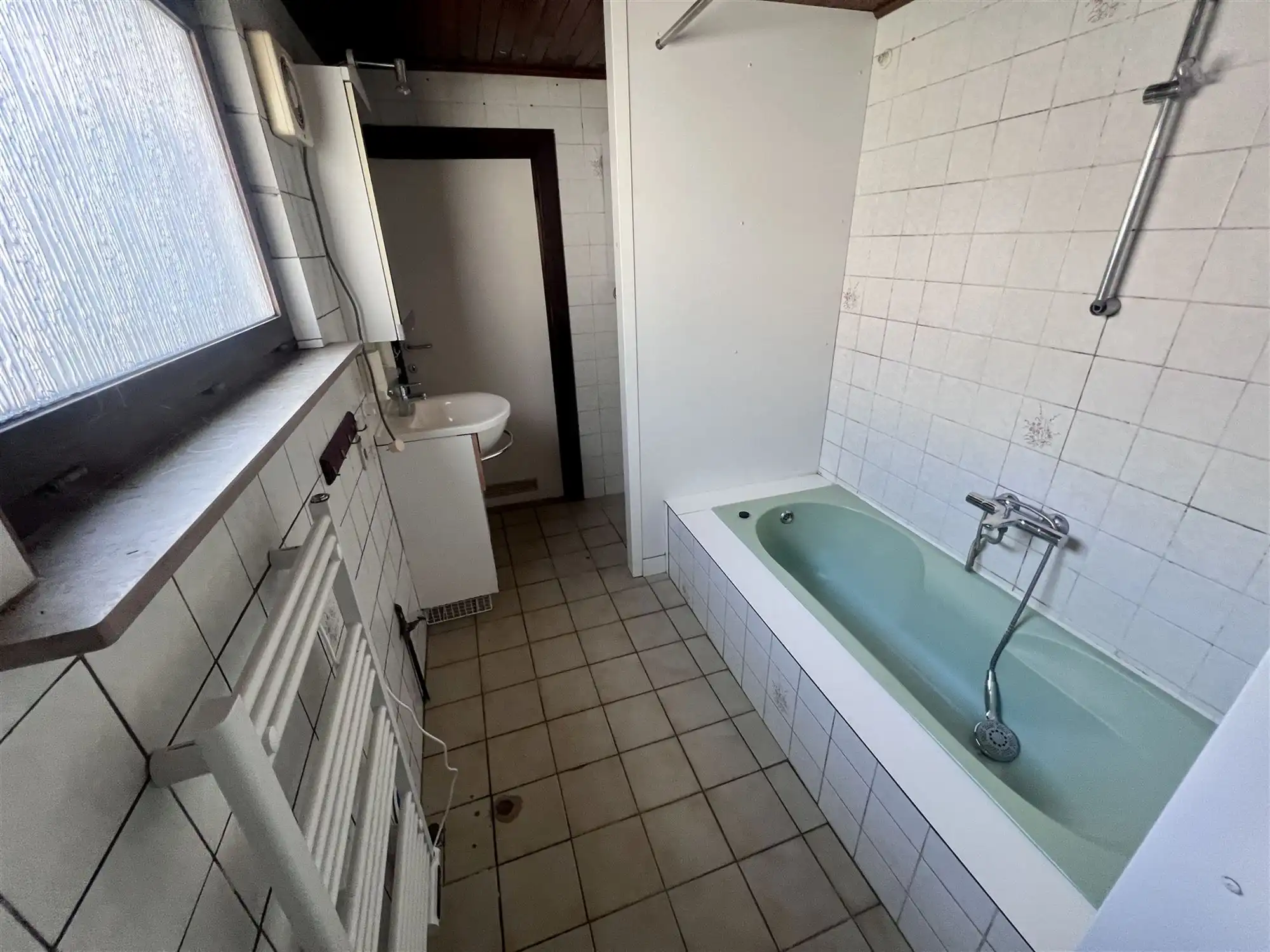 Huis met 3 slaapkamers en koer foto 7