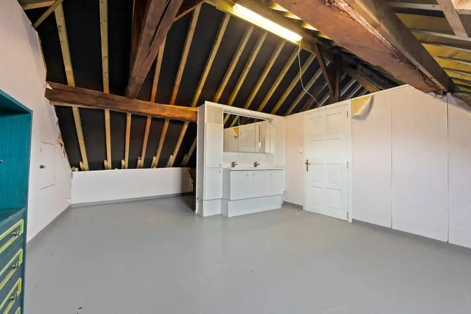 RUIM HANDELSPAND MET WOONST OP TOPLOCATIE IN ZOUTLEEUW foto 30