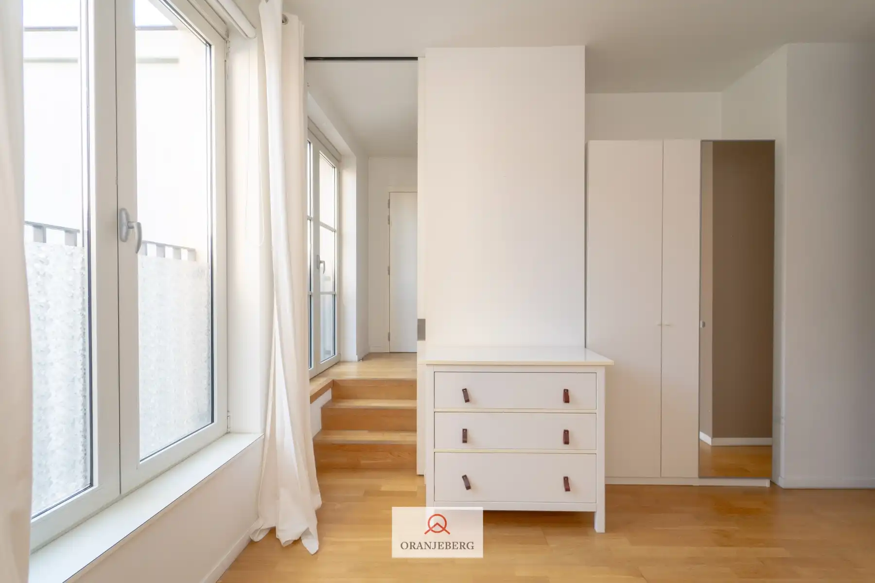 Lichtrijk appartement vlakbij Kouter foto 17