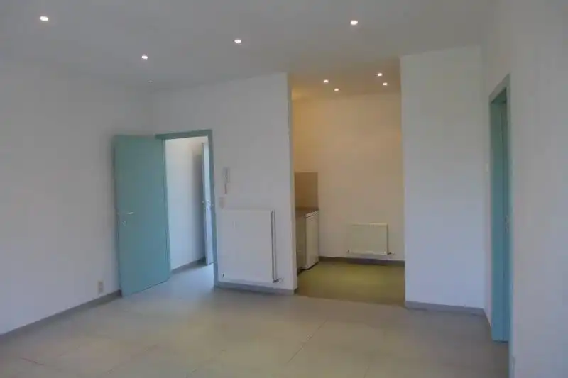 Appartement + P foto 3