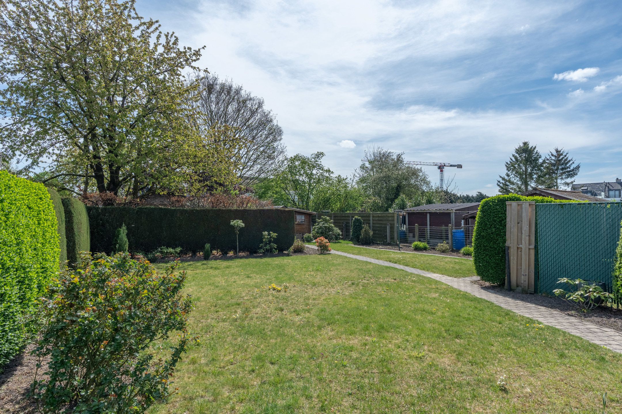 Gunstig gelegen woning (2003) op mooi perceel van 529 m² foto 38