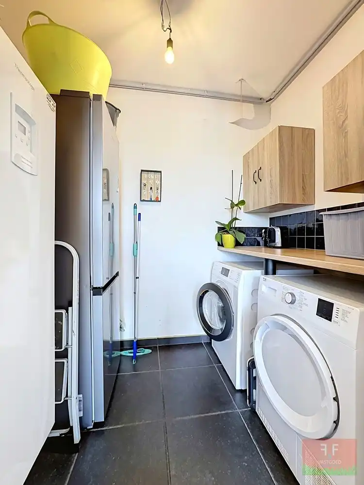 Moderne gezinswoning met 3 slaapkamers, zonneterras en grote tuin te Vlierzele - Instapklaar, gebouwd in 2022! foto 11