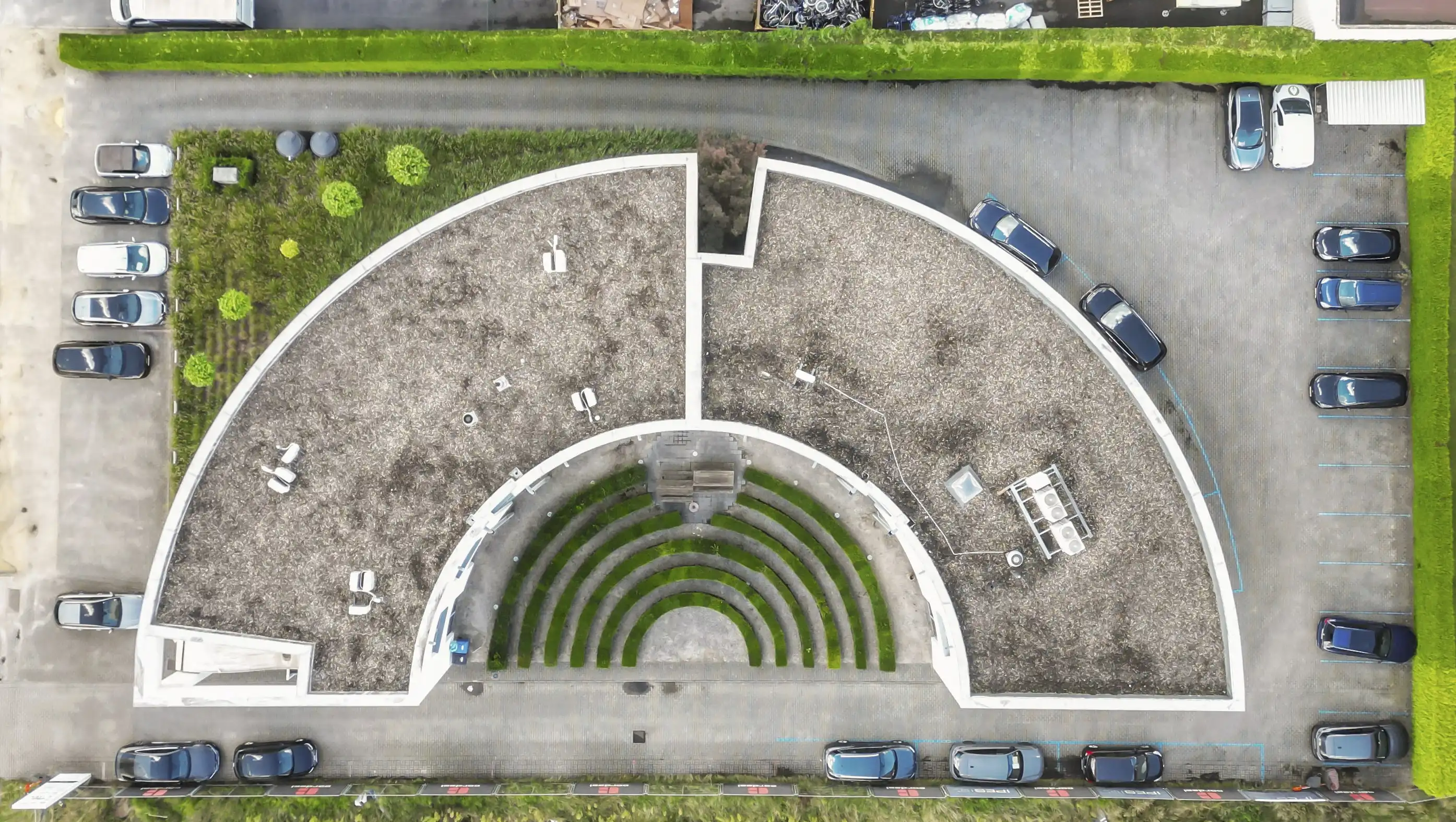 Ruim kantoorgebouw op toplocatie te Zwijnaarde foto 4