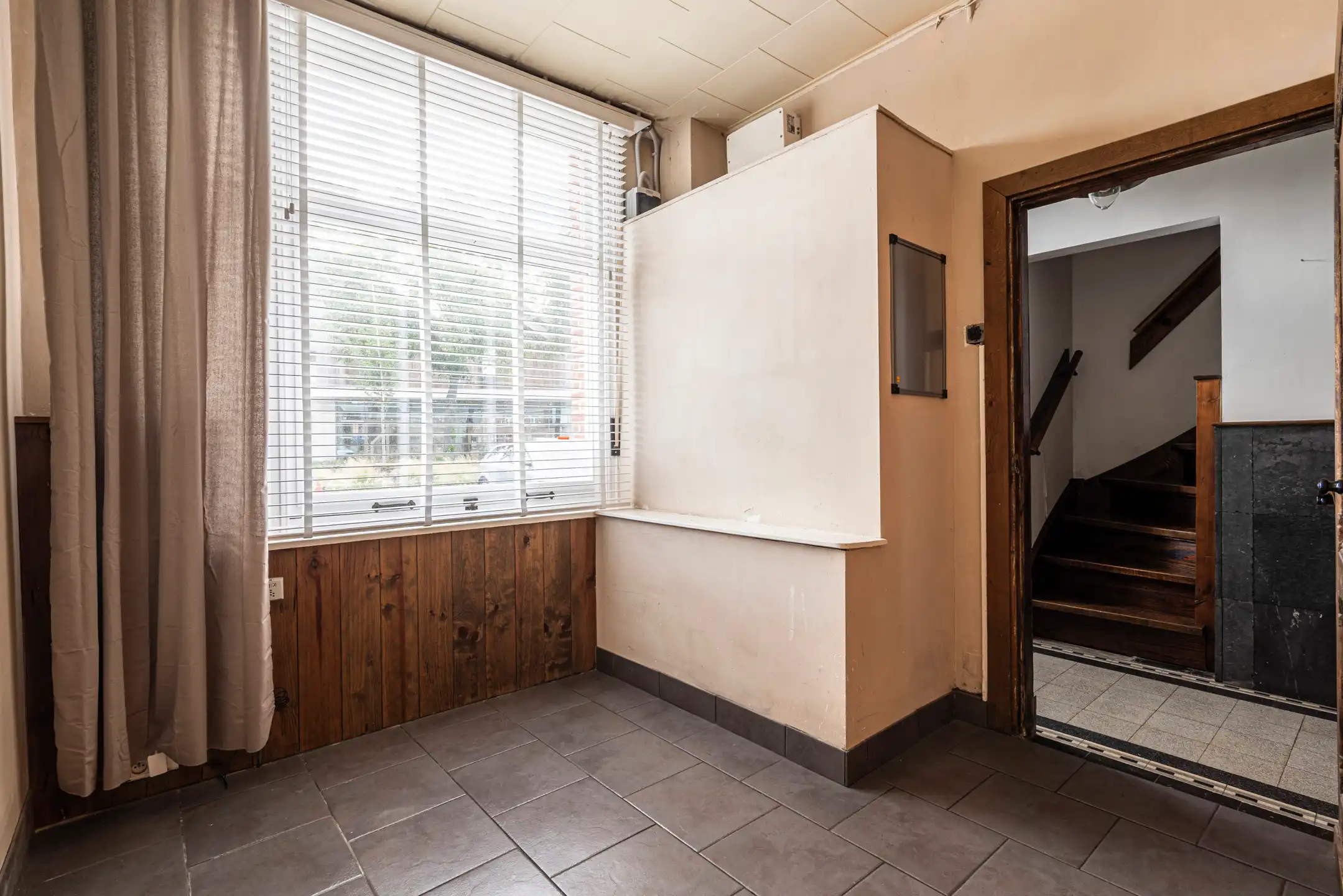 Ruime karakterwoning met 4 slpk, 2 badk en EPC label A foto 9