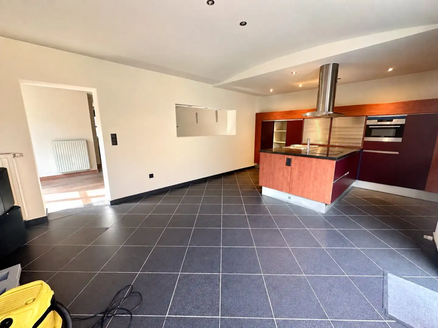 Ruime woning in het centrum van Zonhoven. foto 5